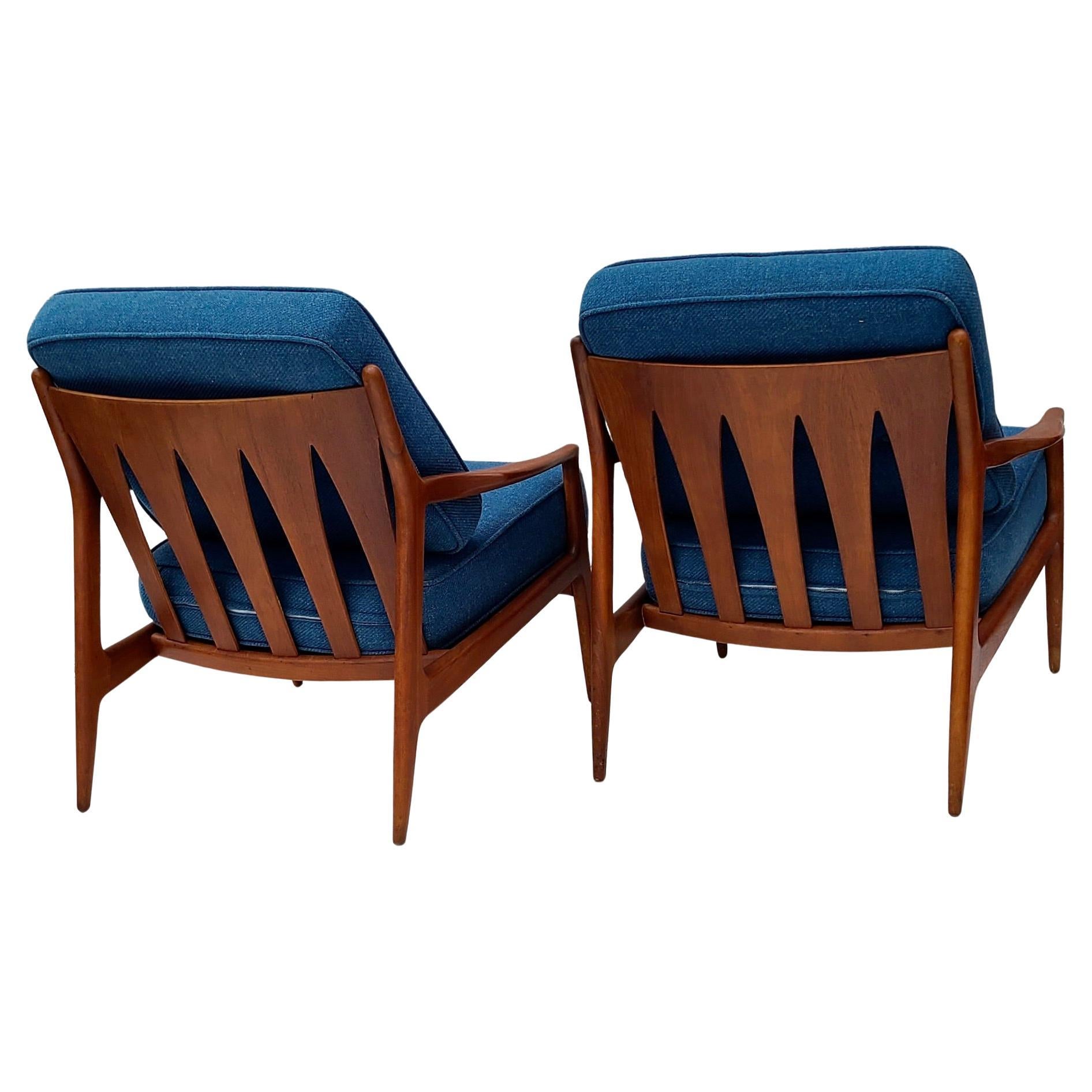 Pair Milo Baughman Thayer Coggin Archie Low Lounge Chairs Walnut Open Arm For Sale 1
