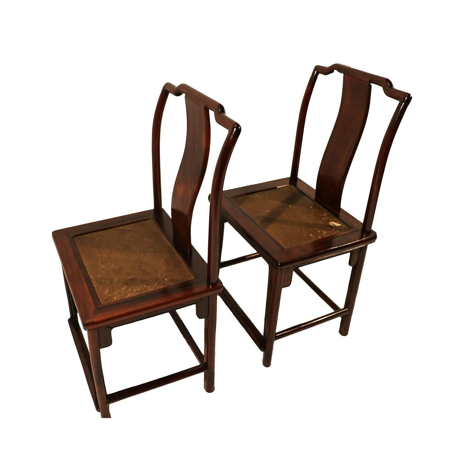 Bois Paire de chaises chinoises du XIXe siècle de style Dynasty Ming