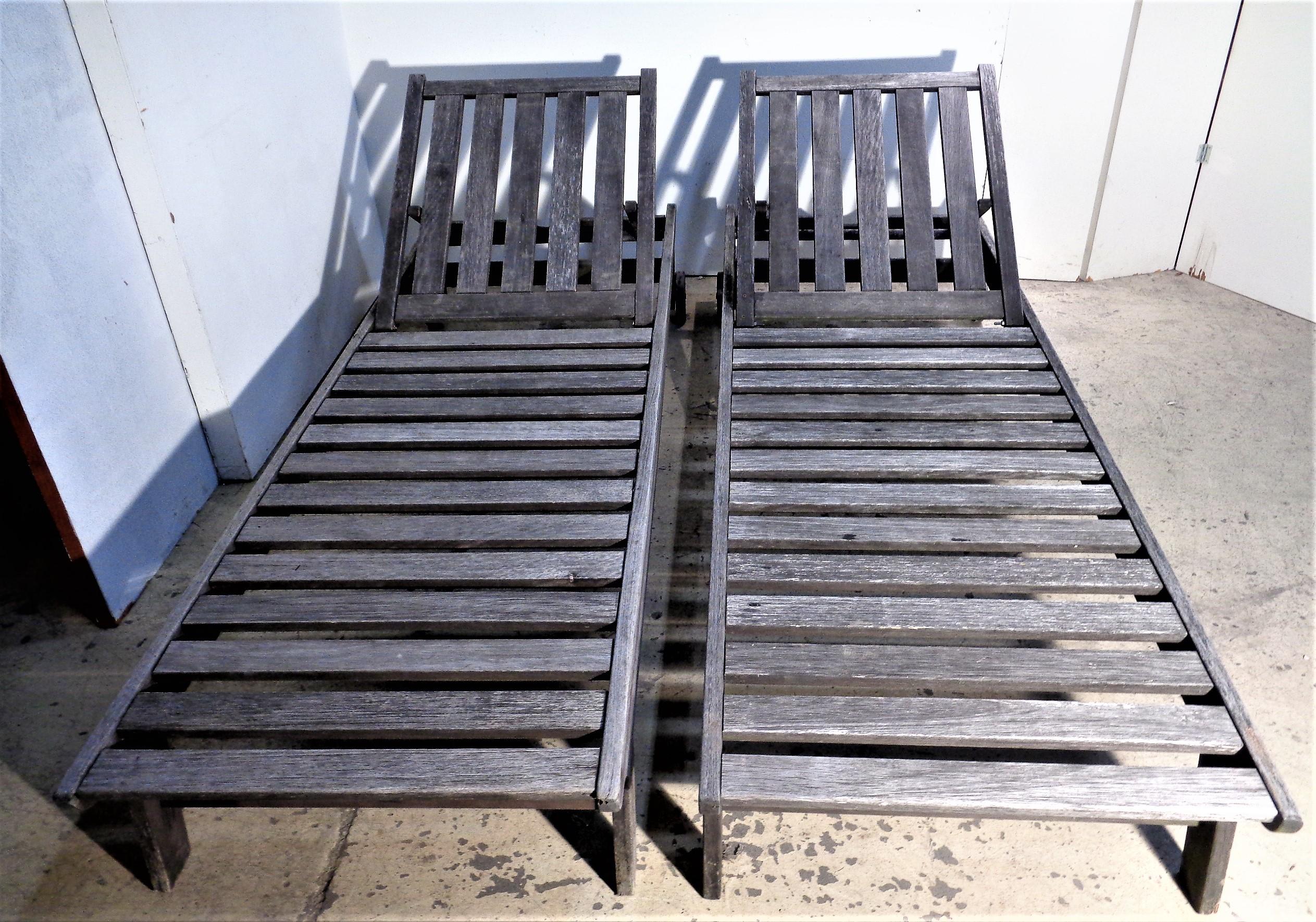 Pair Outdoor Teak Modernist Design Reclining Chaise Lounges, 1980's For Sale 13