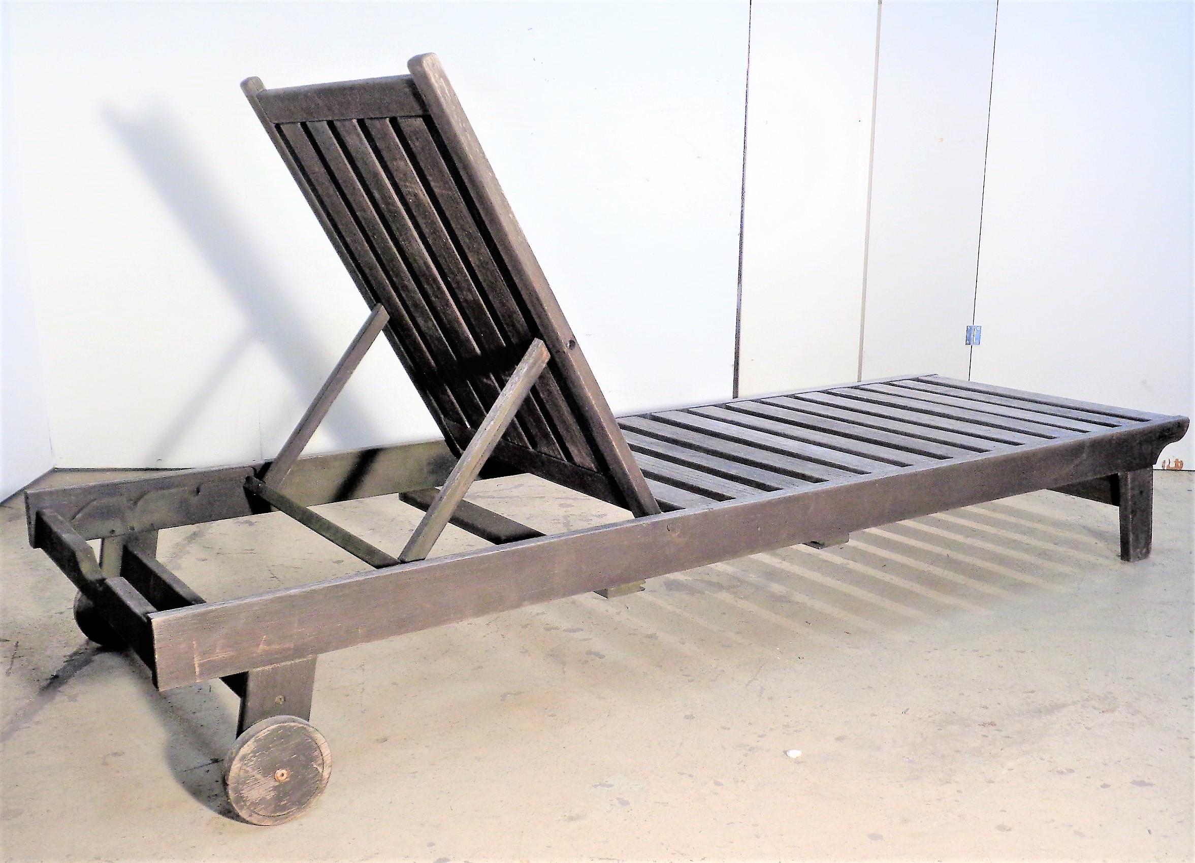 Pair Outdoor Teak Modernist Design Reclining Chaise Lounges, 1980's For Sale 3