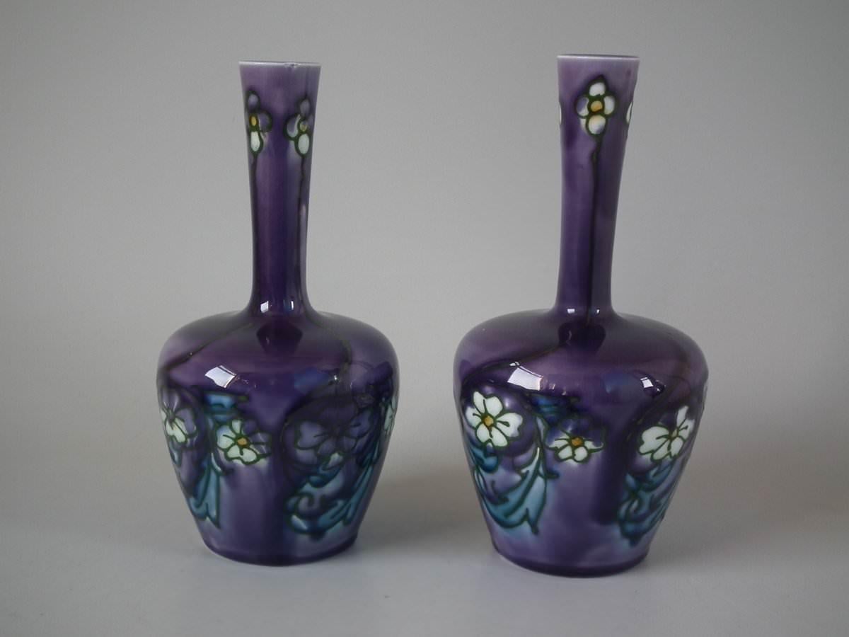 Pair of Minton Secessionist Purple No.33 Vases For Sale 2