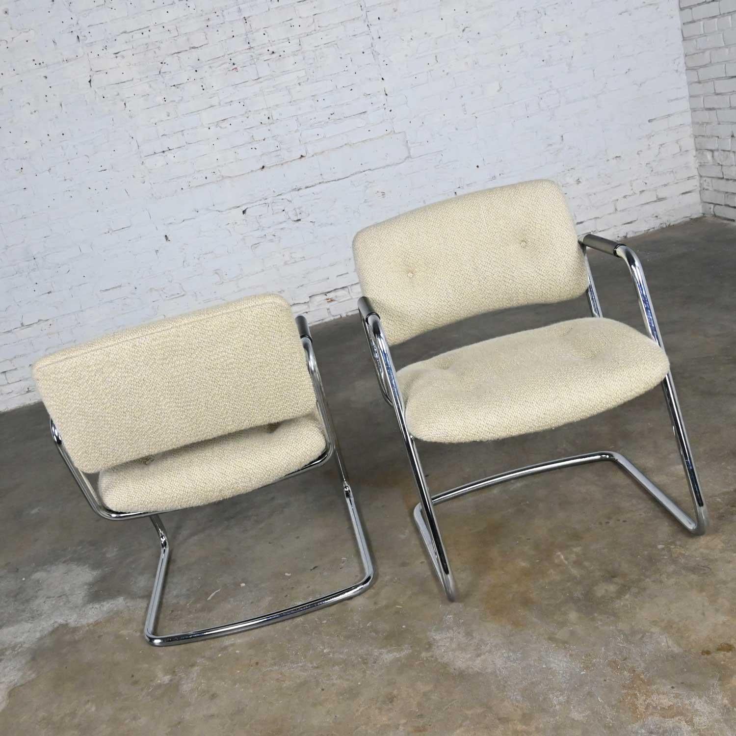 Fabric Pair Modern Chrome Cantilever Chairs Oatmeal Hopsacking Steelcase Model 421 482 For Sale