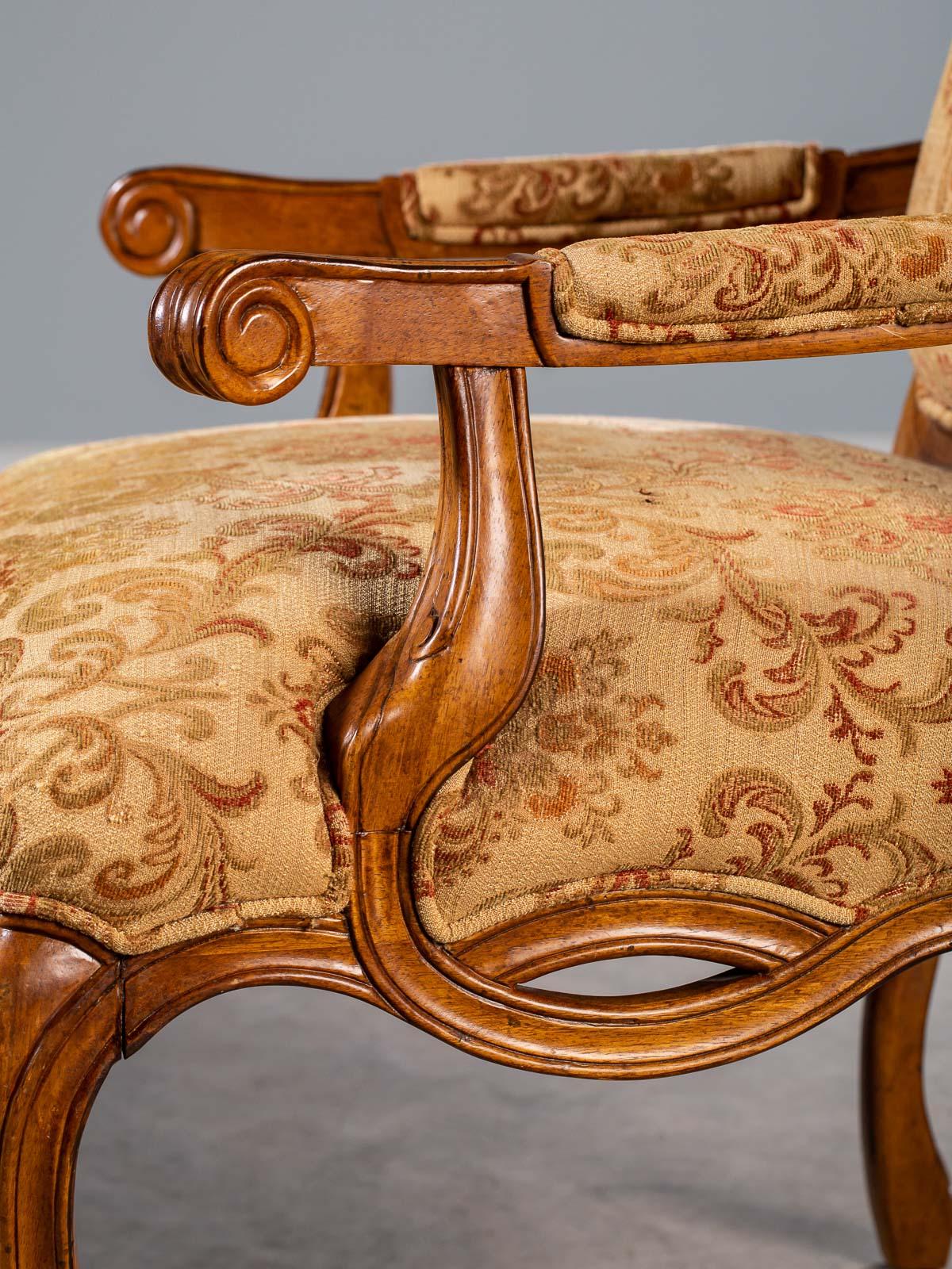 Pair of Modern Italian Upholstered Chairs Ribbon Motif Walnut Finish, circa 2000 For Sale 7