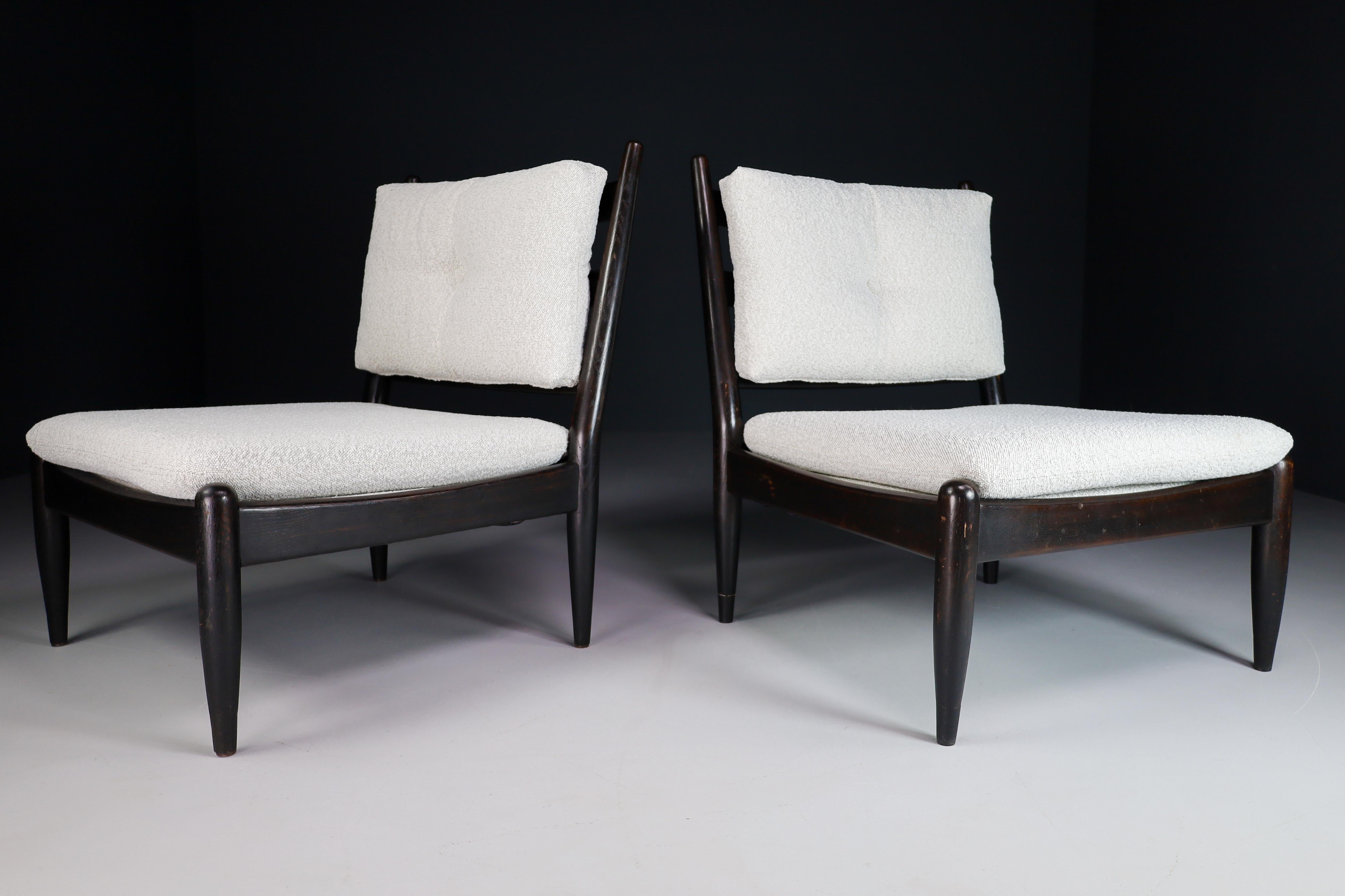 Mid-Century Modern Pair Modern Lounge Chairs in Solid Wood and Bouclé Wool Cushions France 1950s