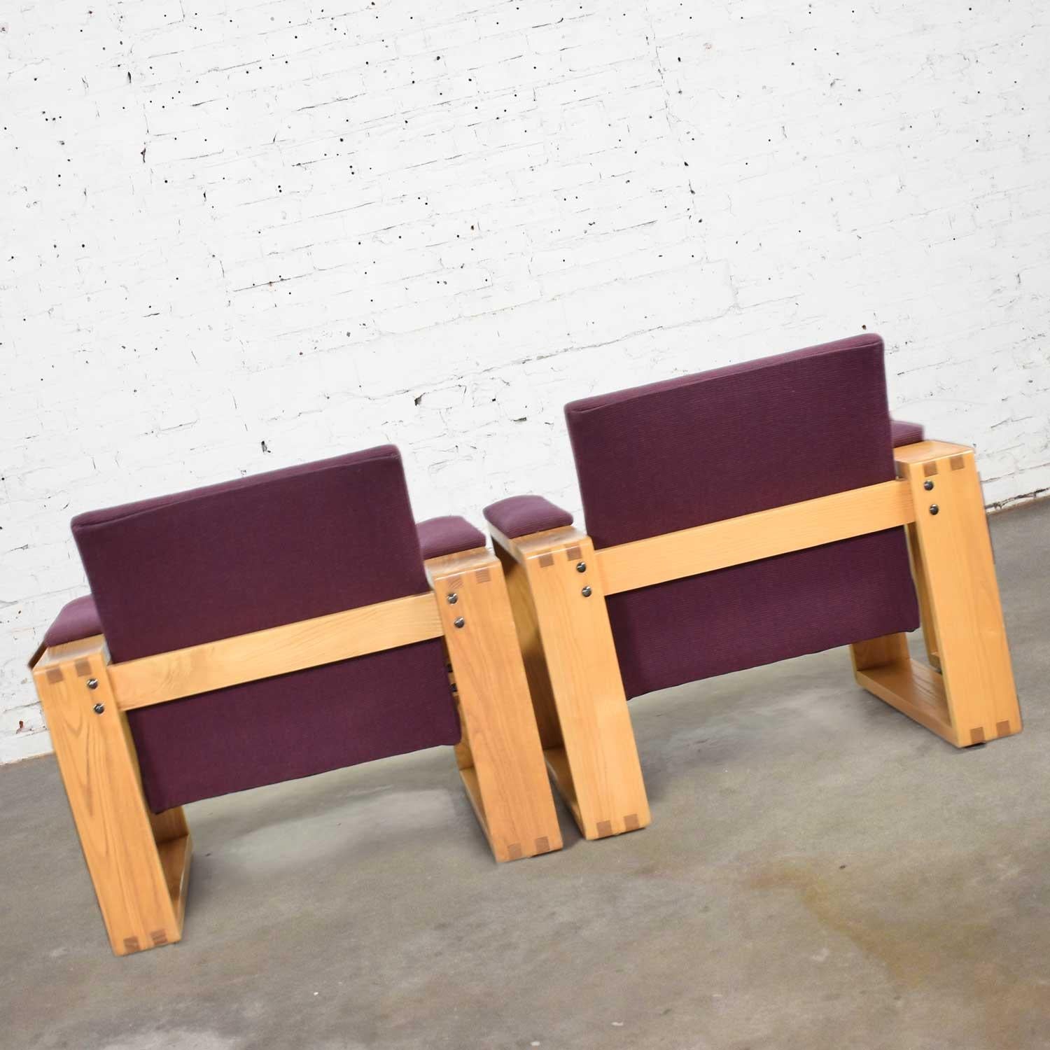 Pair Modern Open Frame Club Chairs with Floating Seat in Oak & Aubergine Fabric In Good Condition For Sale In Topeka, KS