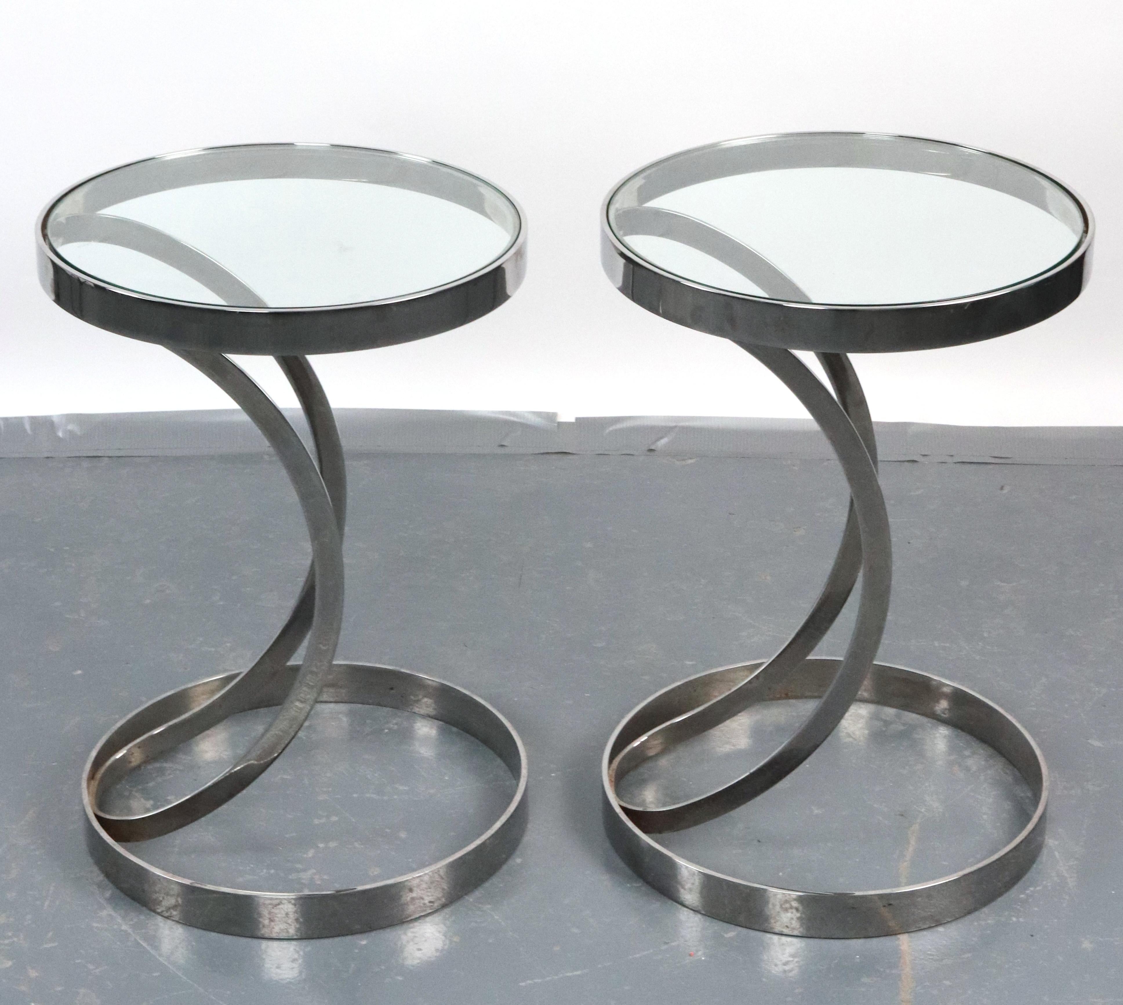 Moderne runde Glas-Chrom-Akzenttische, Paar im Angebot 2
