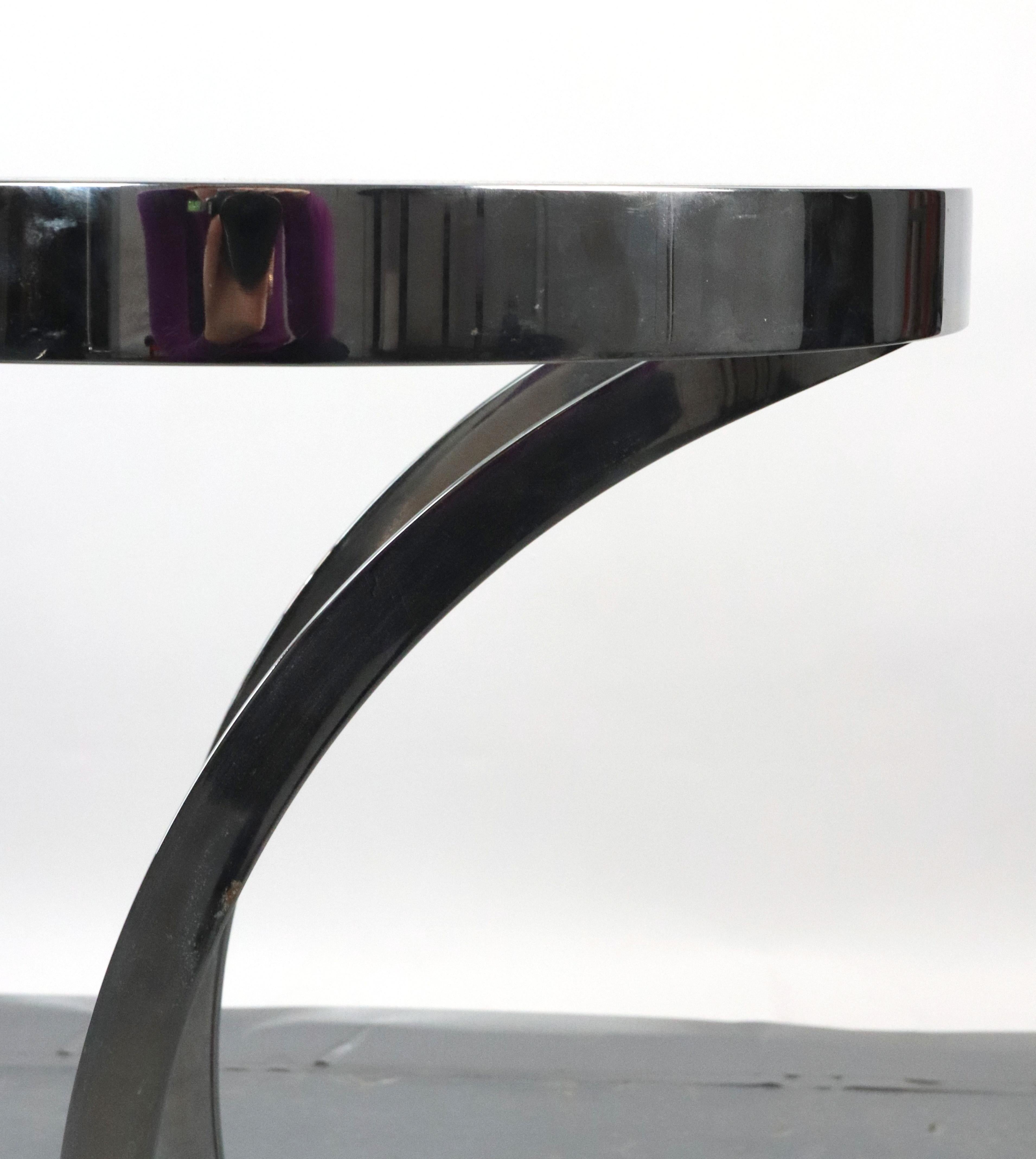 Moderne runde Glas-Chrom-Akzenttische, Paar im Angebot 4