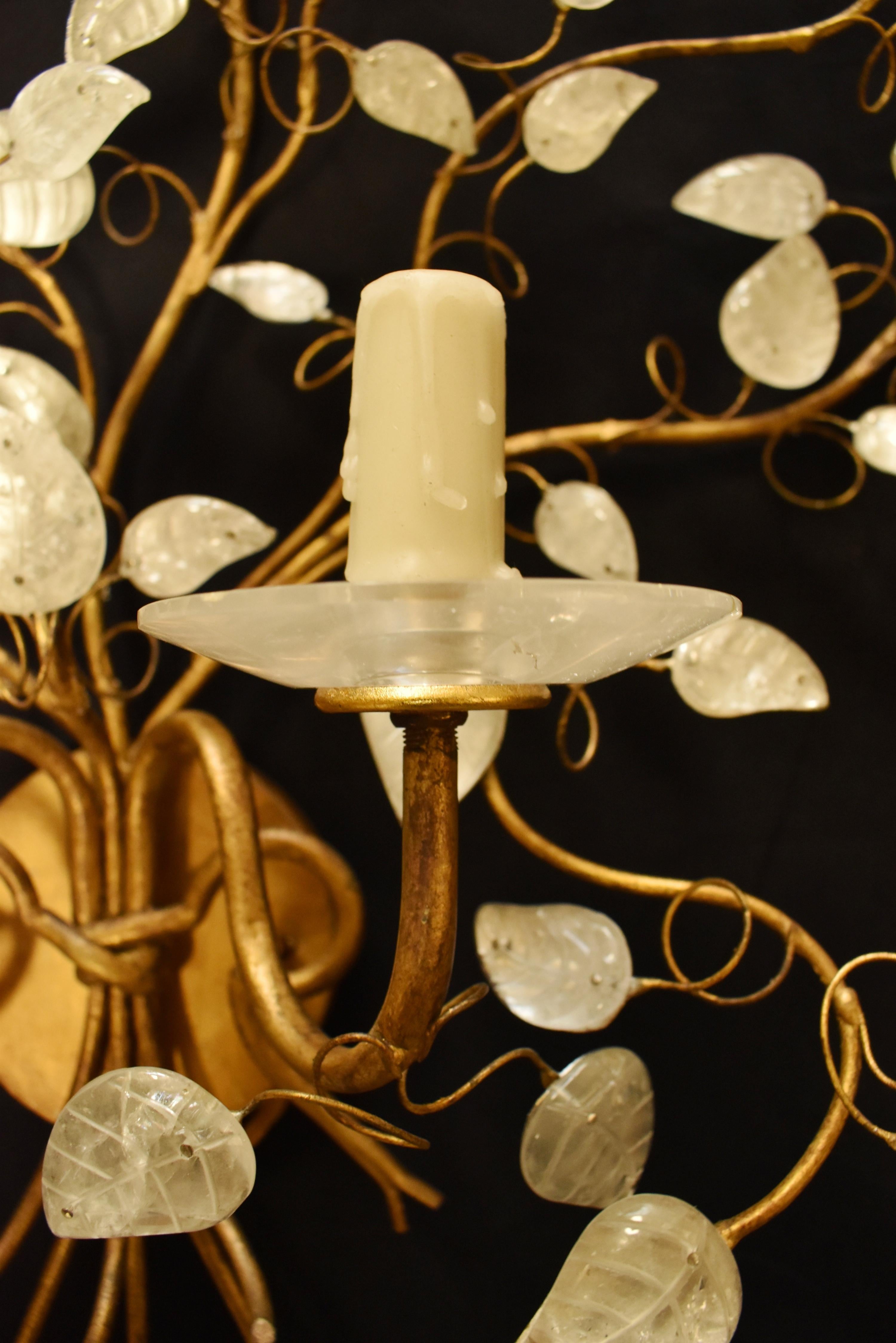 Coppia di lampade floreali in cristallo di rocca in stile moderno in vendita 3