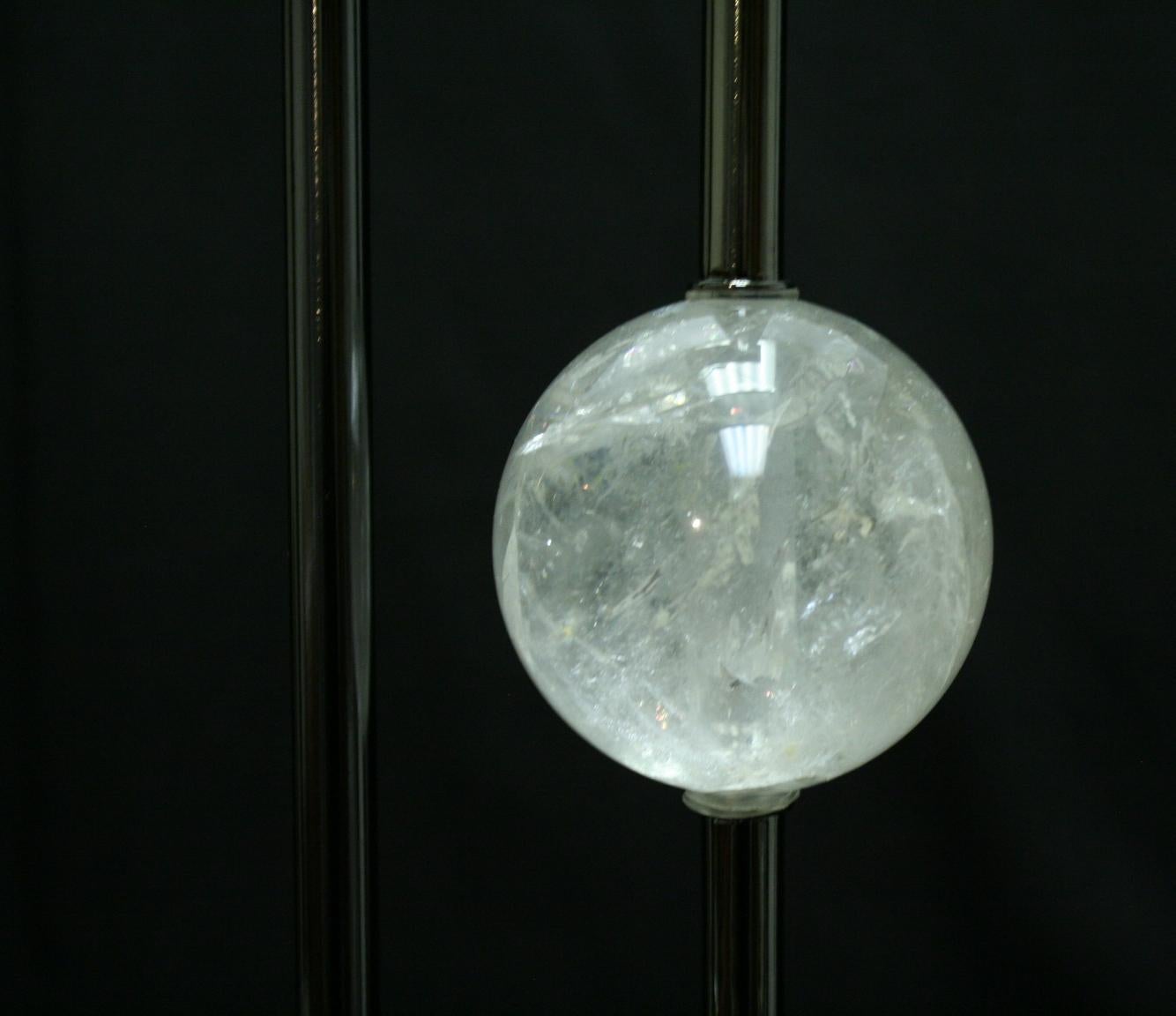 Ein Paar Bergkristall-Lampen im modernen Stil im Angebot 3
