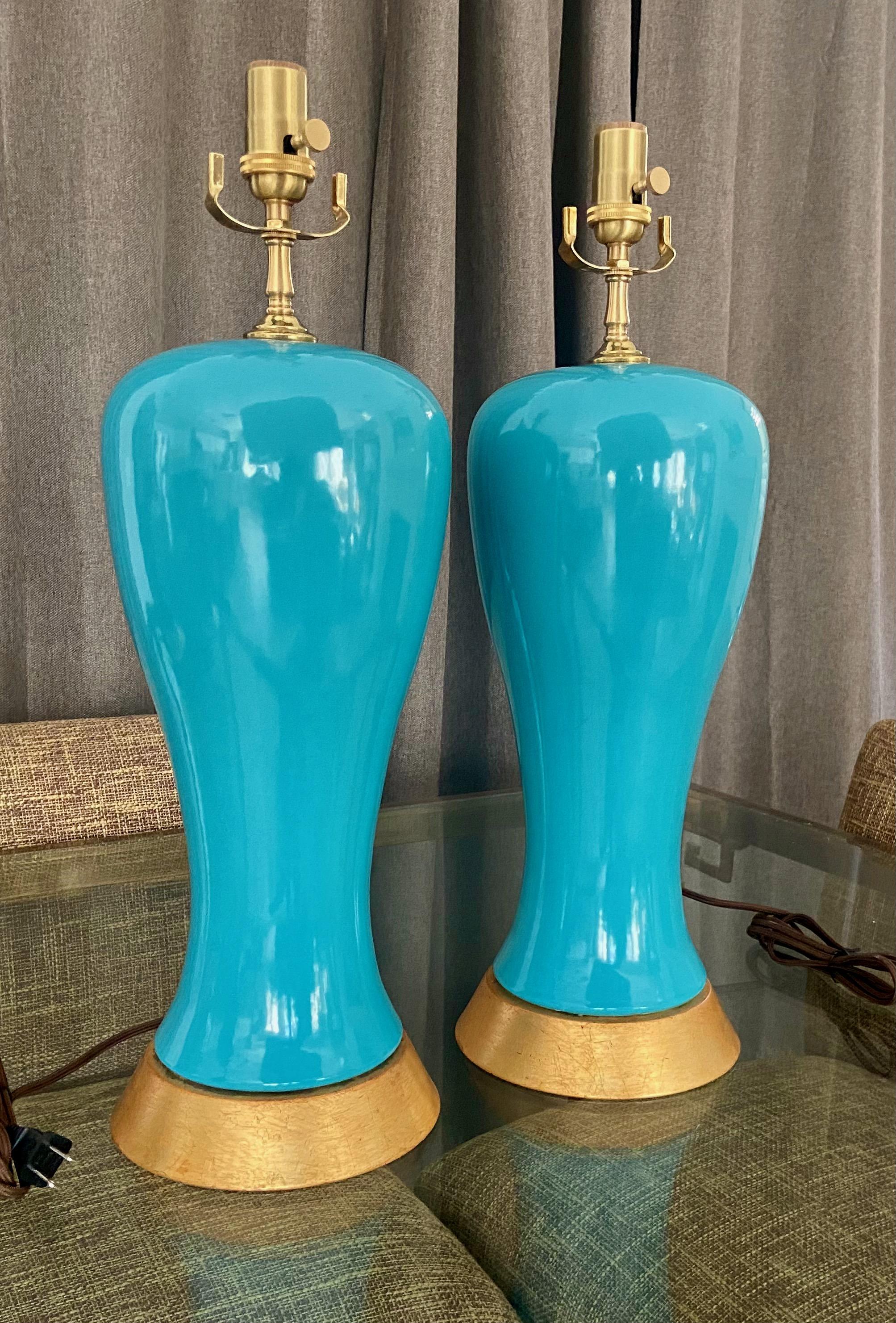 Pair Modern Turquoise Blue Ceramic Table Lamps In Good Condition For Sale In Palm Springs, CA