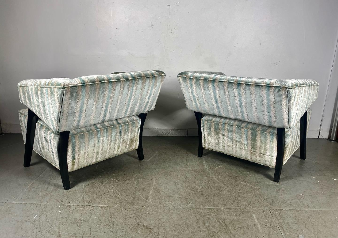 Upholstery Pair Modernist Lounge Chairs, Attributed to Karpen of California