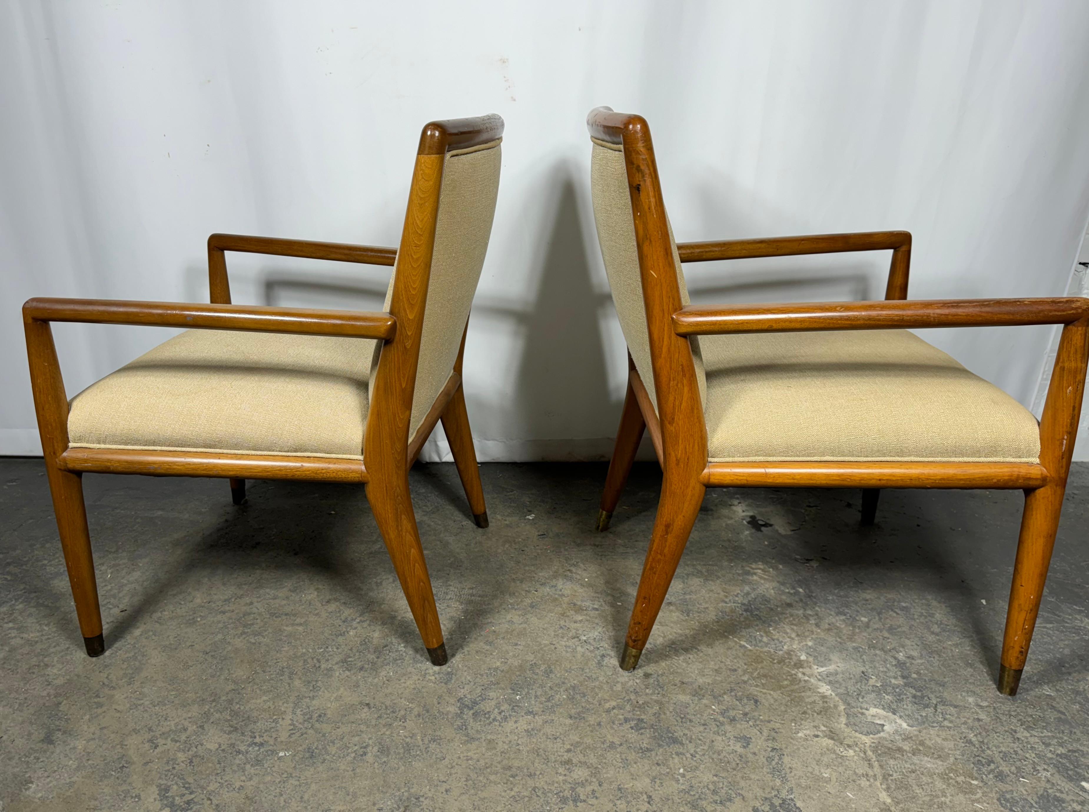 Paire de chaises longues modernistes attribuées à T.H. Robsjohn Gibbings / Widdicomb Bon état - En vente à Buffalo, NY