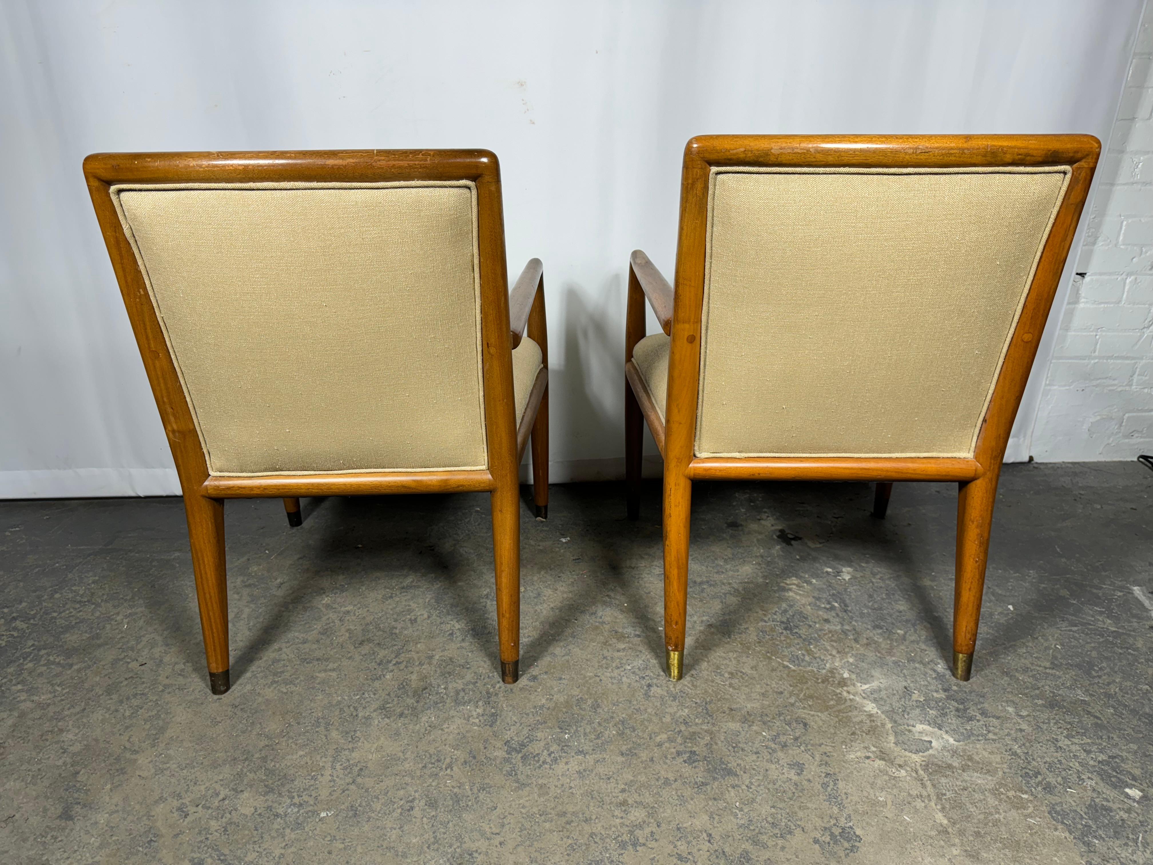 Paire de chaises longues modernistes attribuées à T.H. Robsjohn Gibbings / Widdicomb en vente 1