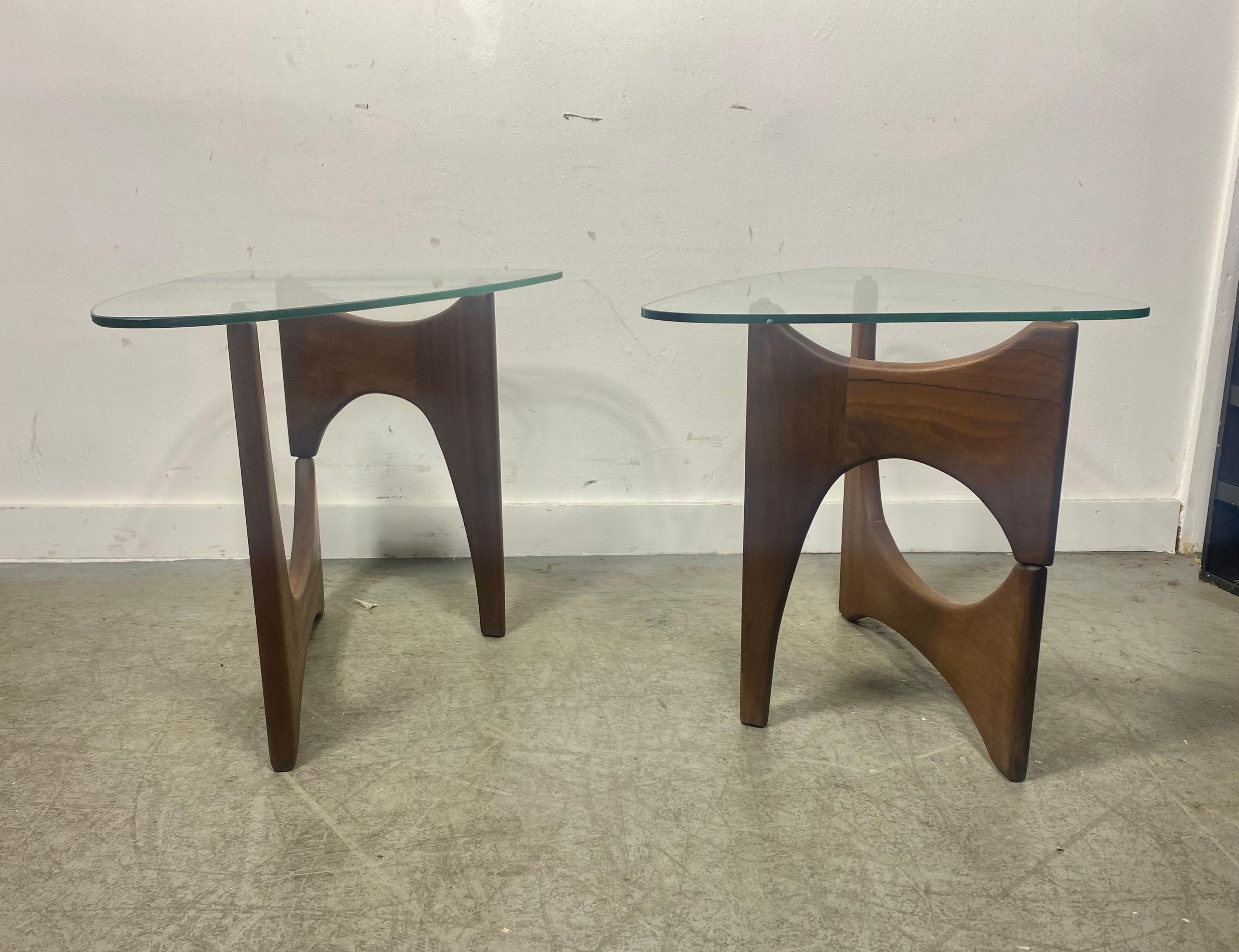 Mid-20th Century Pair Modernist Sculptural Walnut and Glass End Tables . Adrian Pearsall /Noguchi