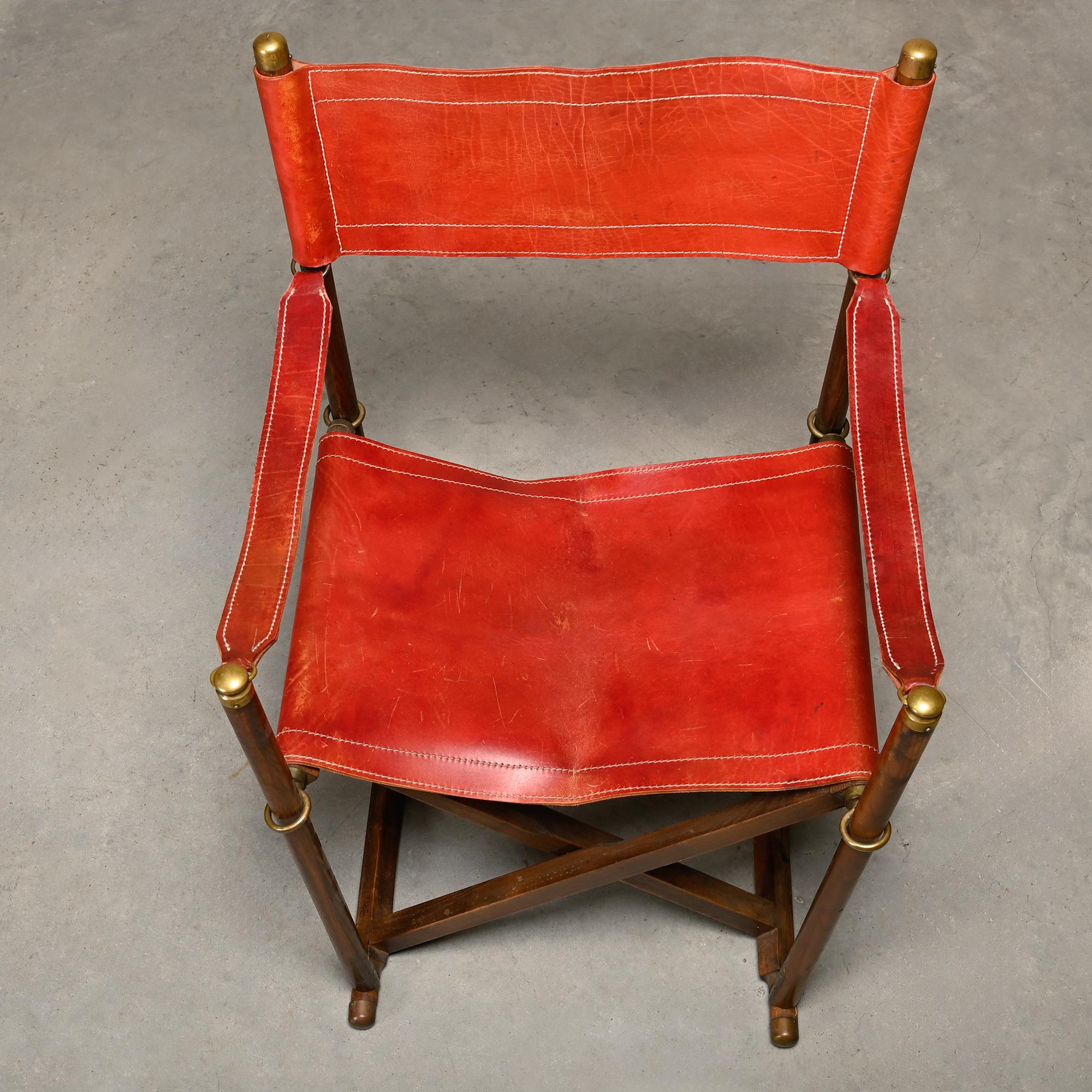 Laiton Paire de chaises pliantes Mogens Koch MK-16 en Oak Wood avec cuir rouge pour Valmazan en vente