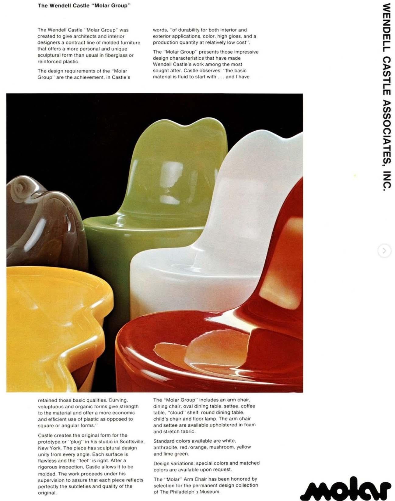 Fibre de verre Paire de chaises molar de Wendell Castle des années 1970, moderne de l'ère de la fibre de verre enduite de gel en vente