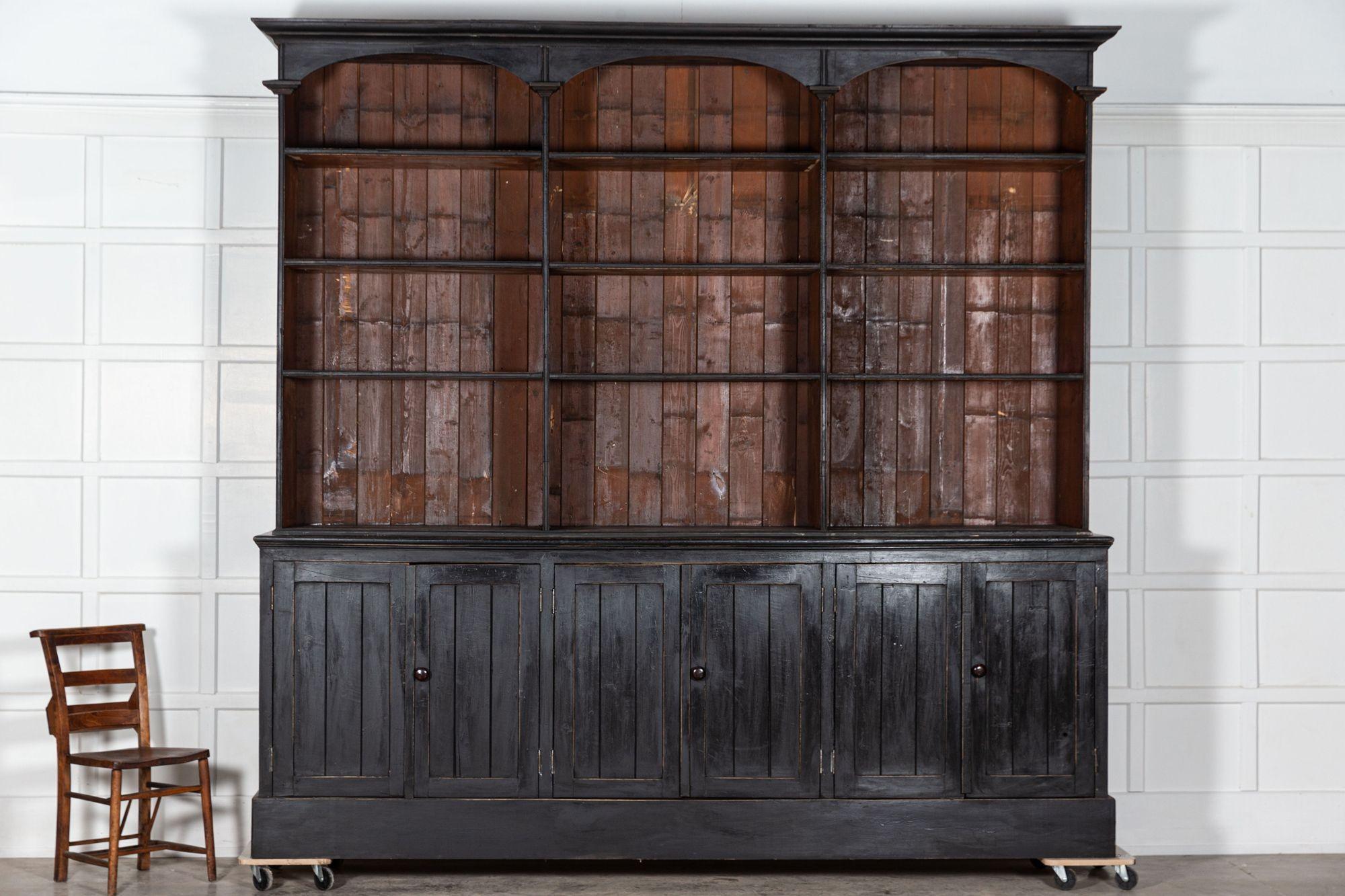 Monumental English Ebonised Bookcase / Display Cabinet In Good Condition For Sale In Staffordshire, GB