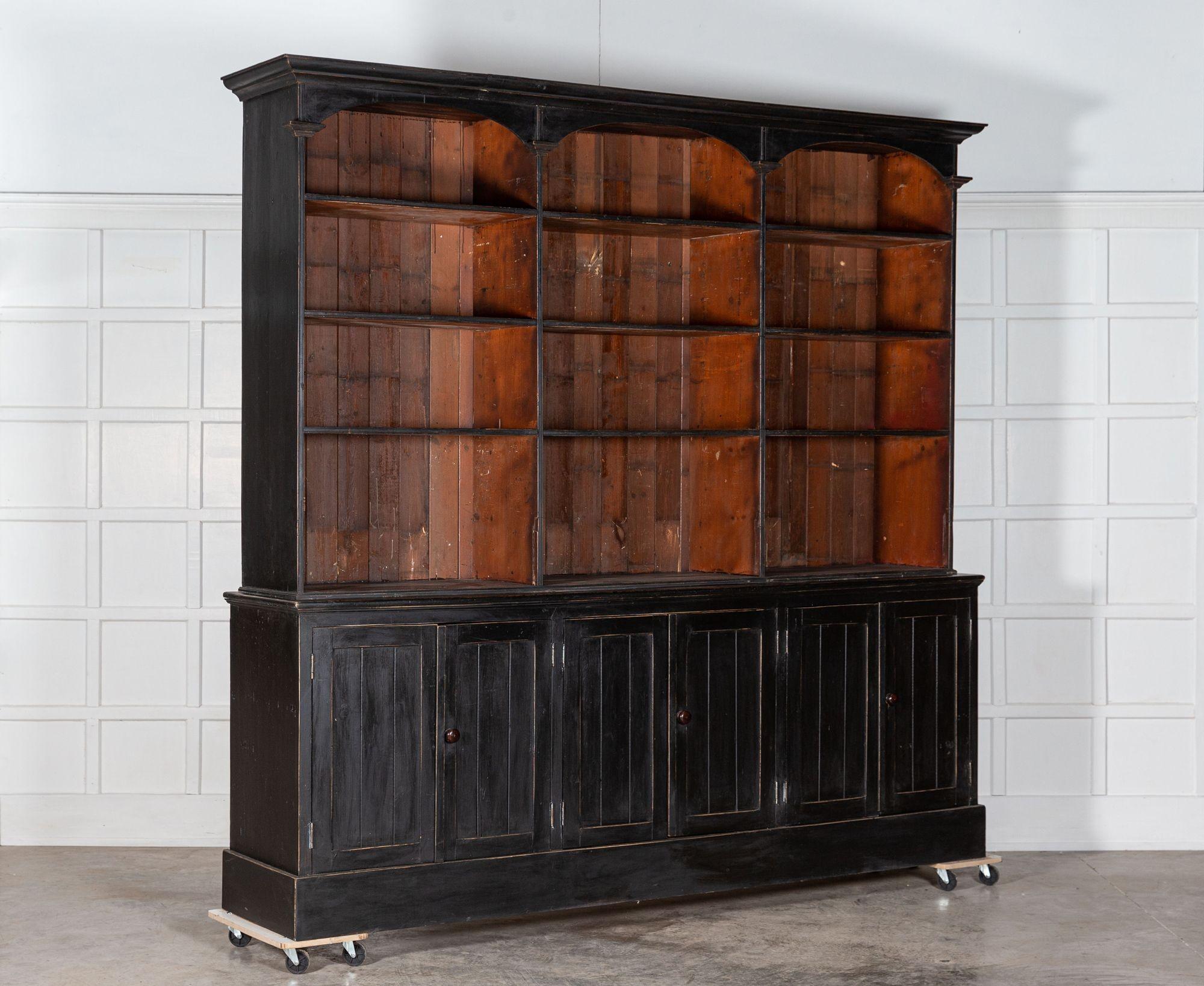 Pair Monumental English Ebonised Bookcase / Display Cabinets For Sale 1