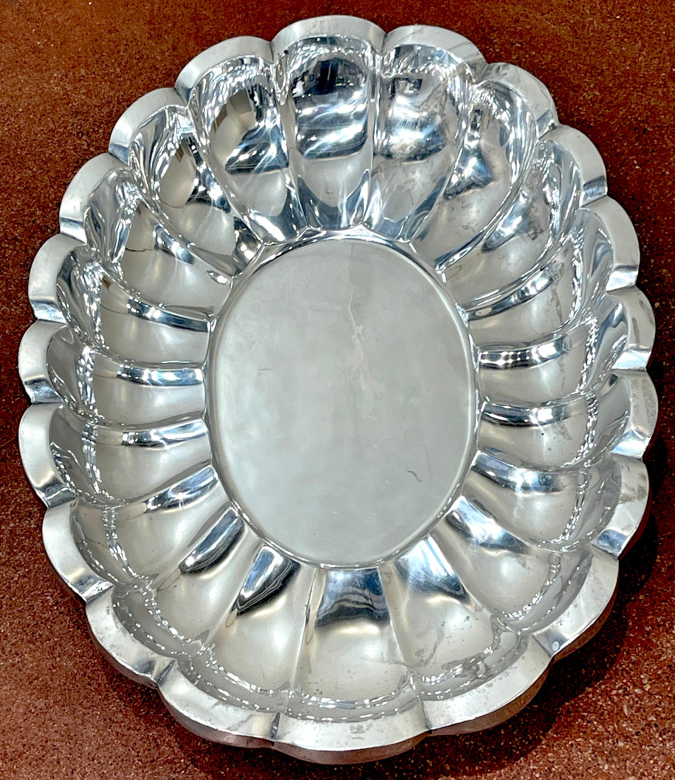 Pair Monumental Arthur Court Neoclassical / Southwest Style Oval Salvers/Trays For Sale 5
