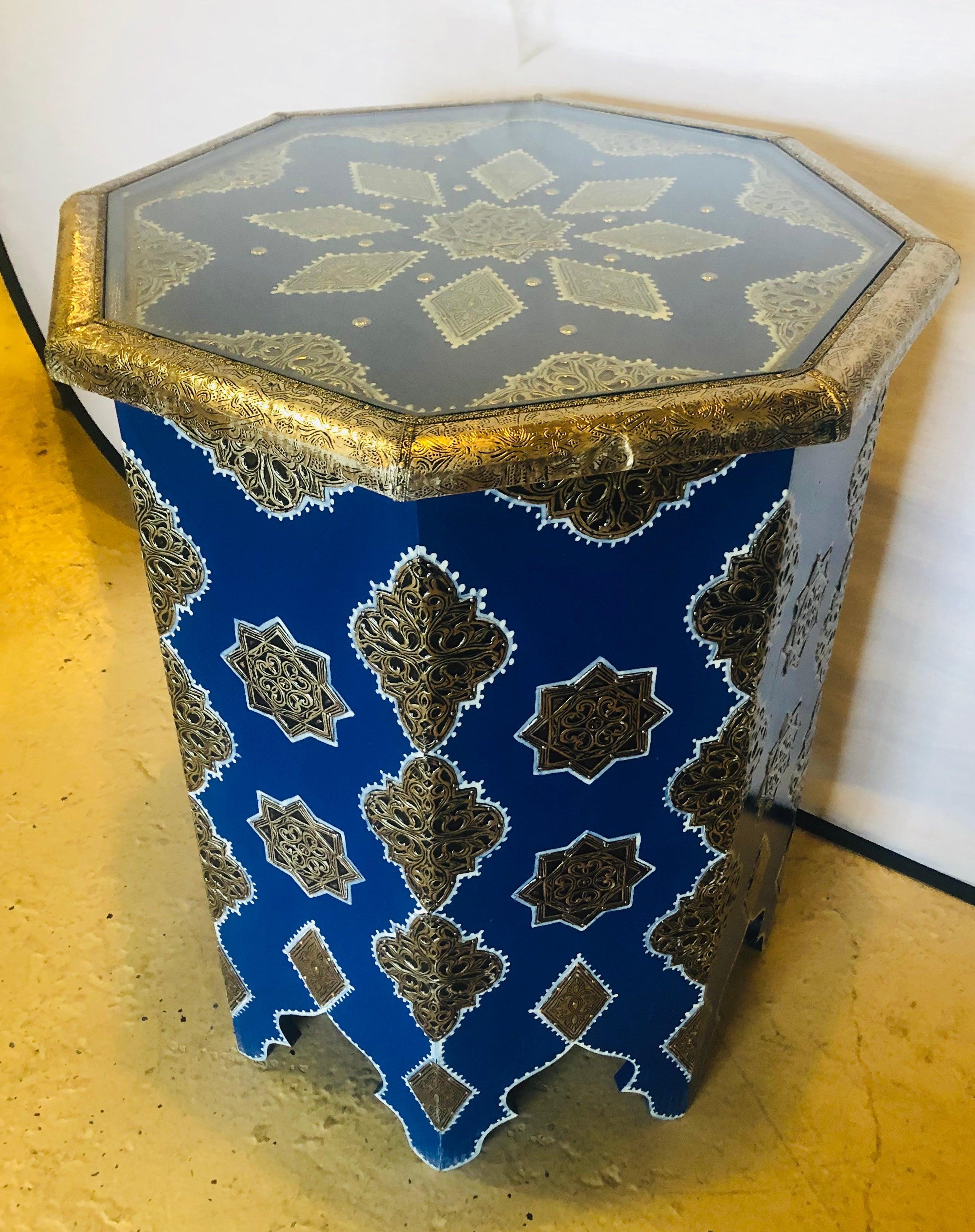 Moorish Pair of White and Gold Brass Inlaid Side or Center Tables in Blue Majorelle