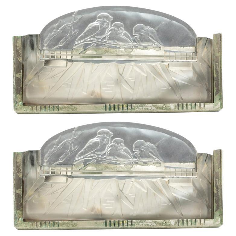 Pair Muller Freres Luneville Frosted Glass Art Deco Wall Sconces, circa 1930s For Sale