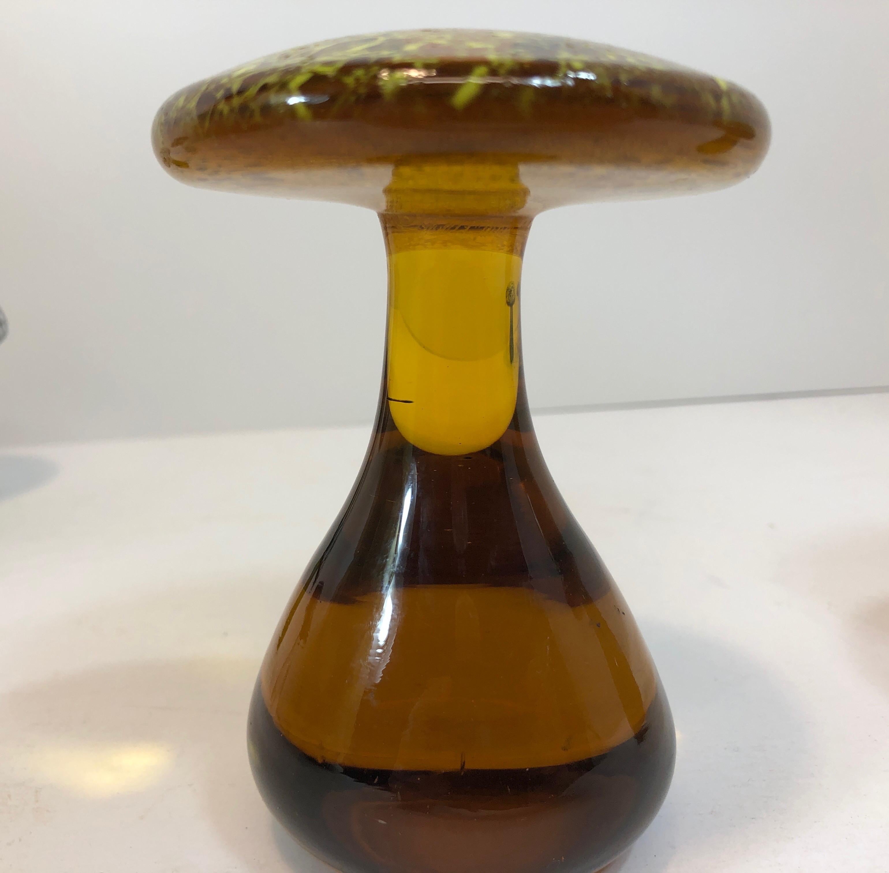 Pair of Murano Amber Italian Art Glass Mushroom Paperweight Sculpture 1
