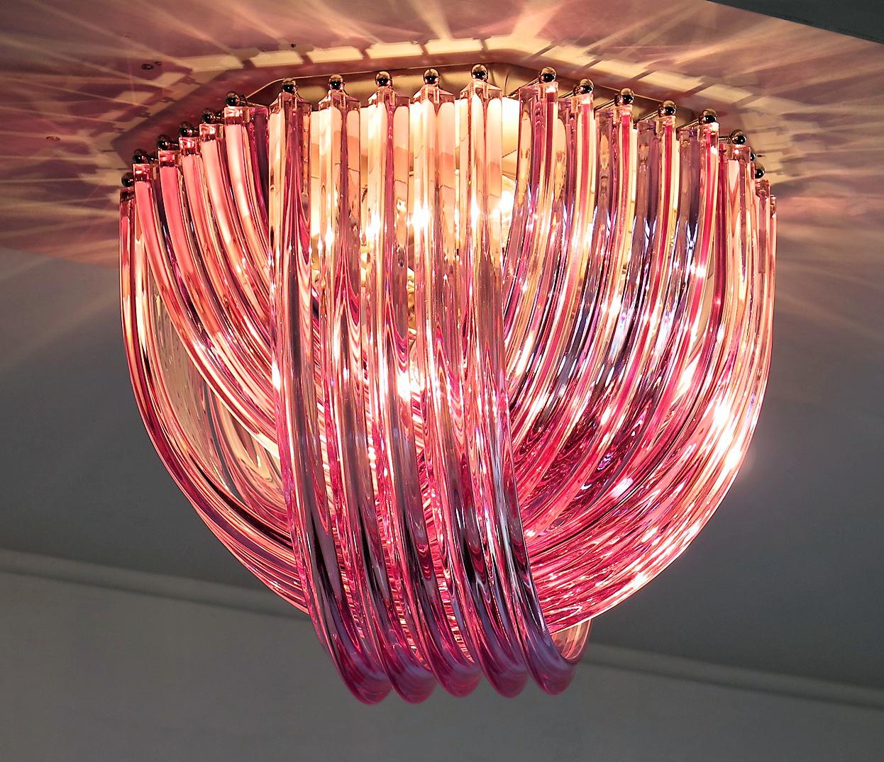 Pair Murano Ceiling Linght Chandeliers, Pink Triedri, 20 Murano Glasses For Sale 3