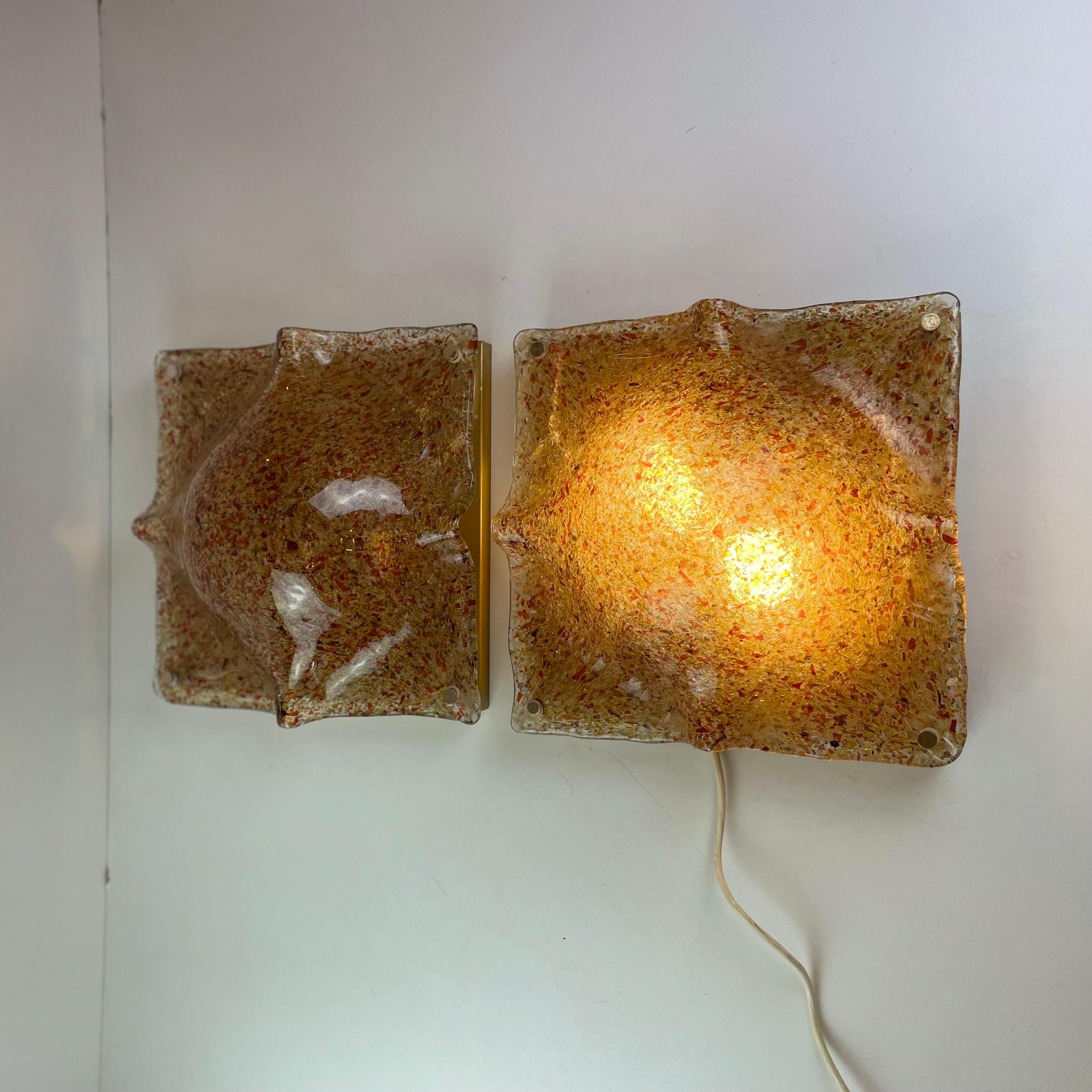 Paire de plafonniers ou appliques de Murano, 1970 en vente 3