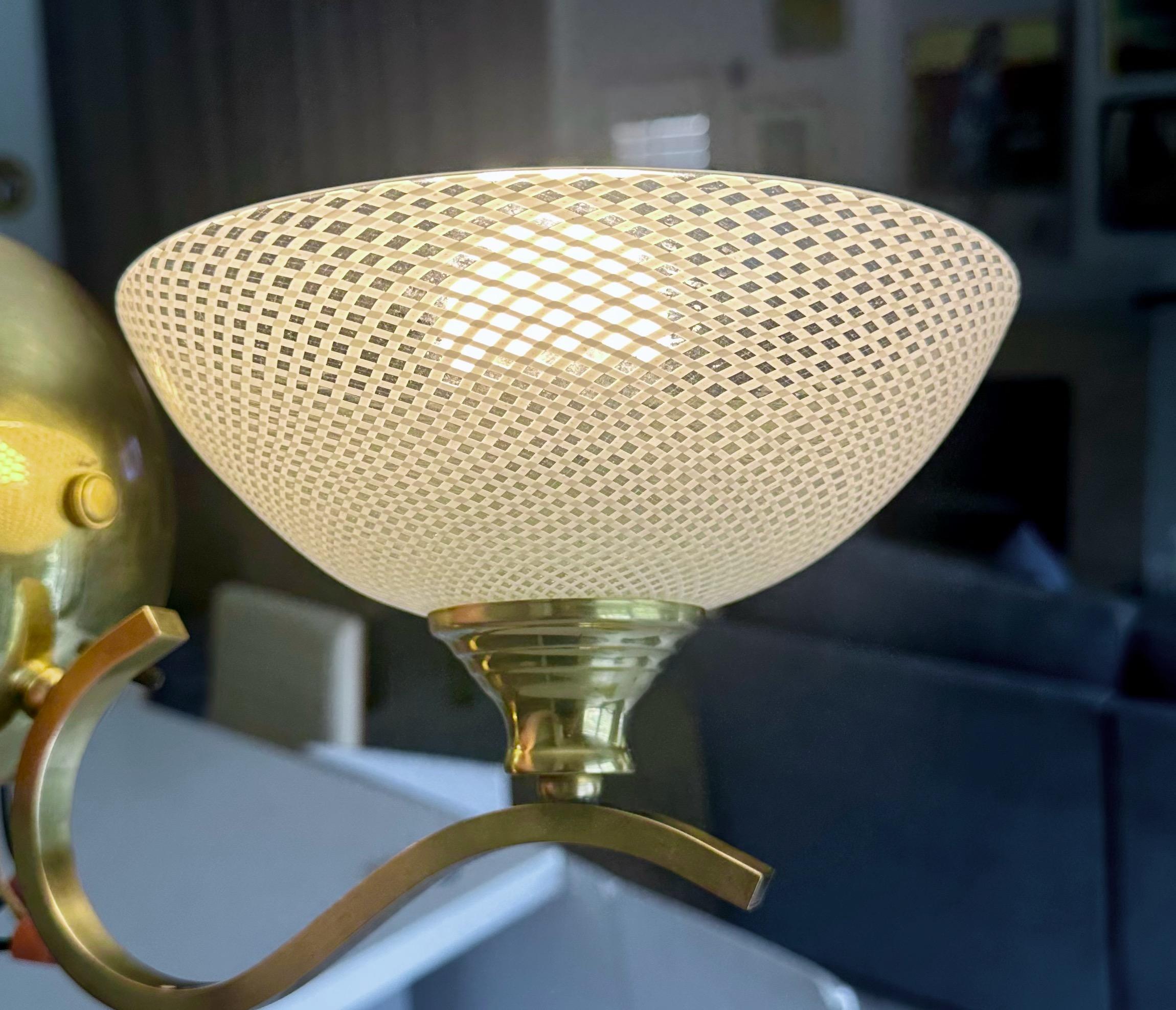Coppia di lampade in vetro di Murano Deco Mezza Filigrana in vendita 6