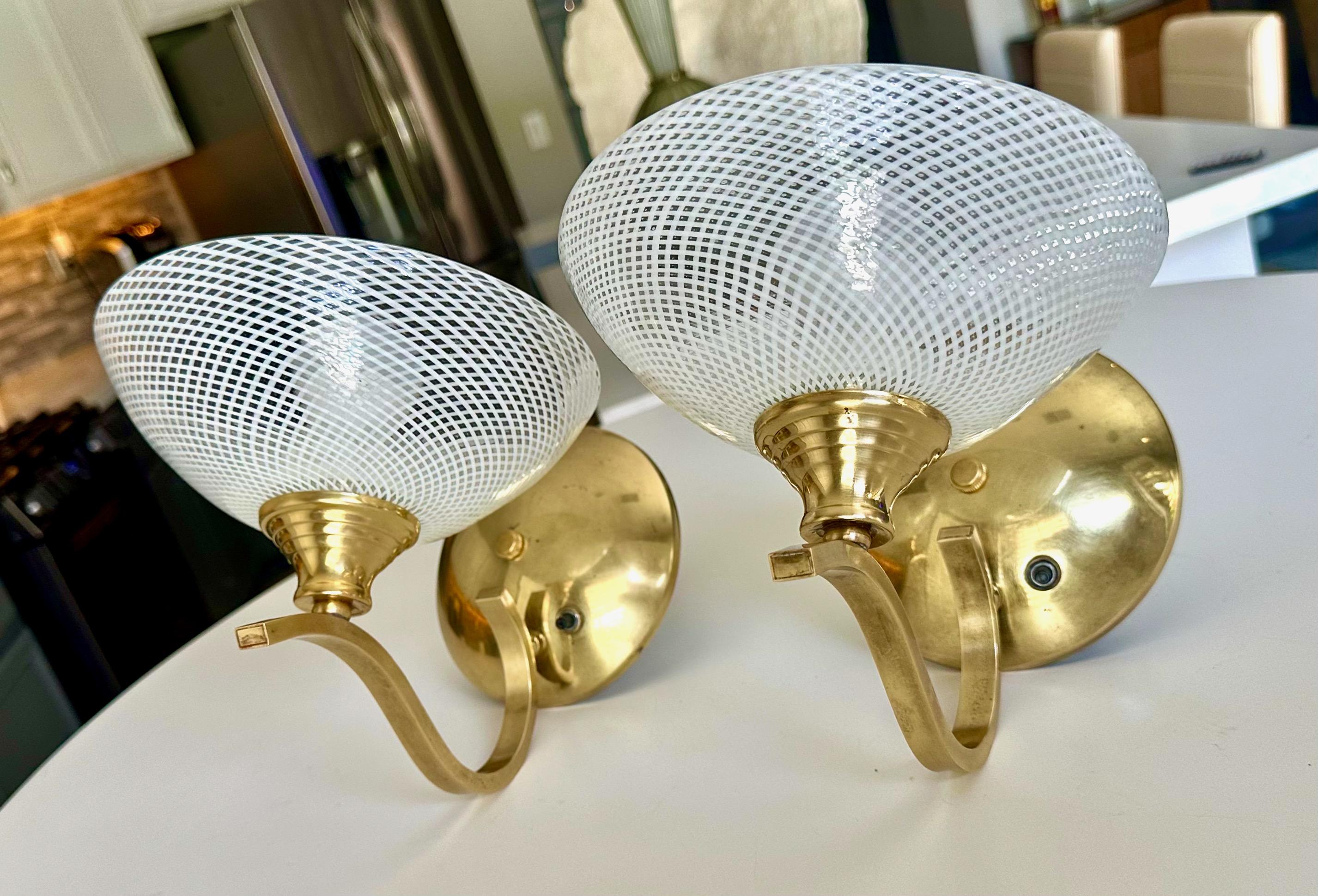 Coppia di lampade in vetro di Murano Deco Mezza Filigrana in vendita 11