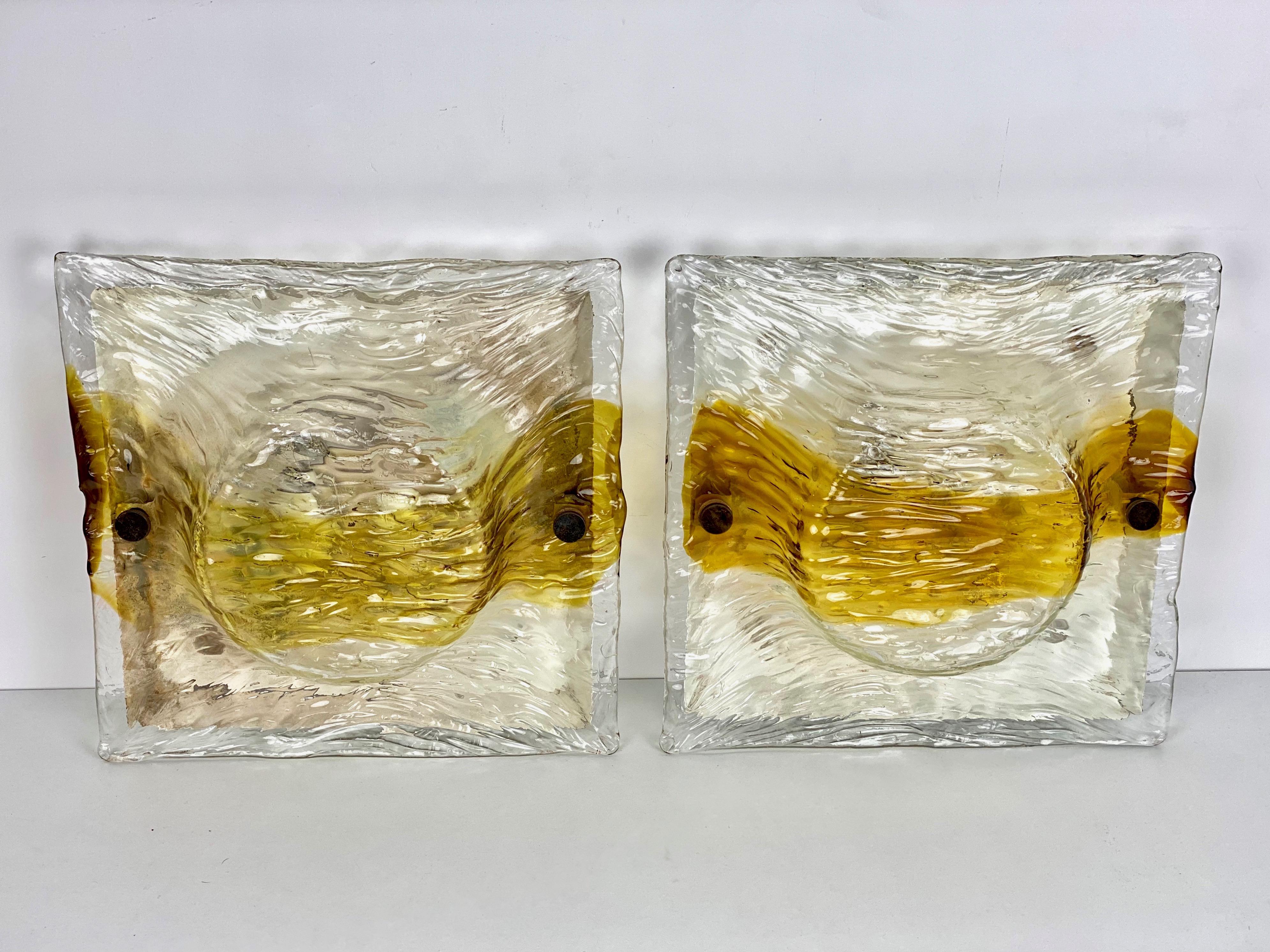 Pair of Murano Glass Wall Lamp Sconces by Toni Zuccheri for Venini, Italy, 1970s In Good Condition In Rome, IT