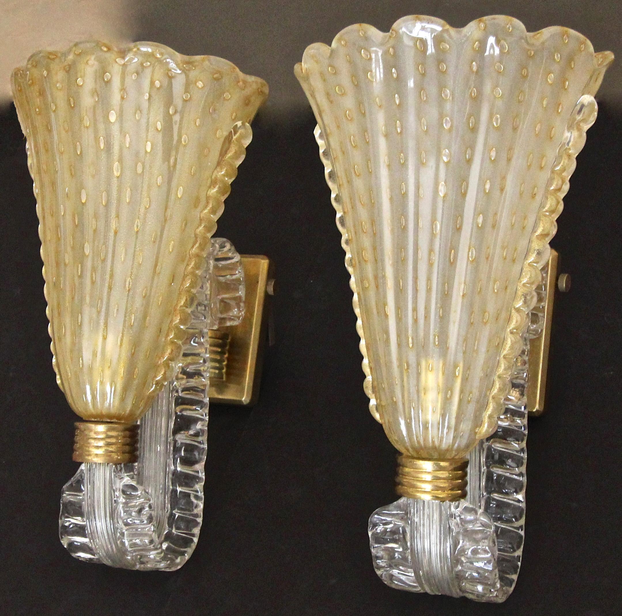 Pair of Murano Gold Glass Wall Light Sconces In Good Condition In Palm Springs, CA