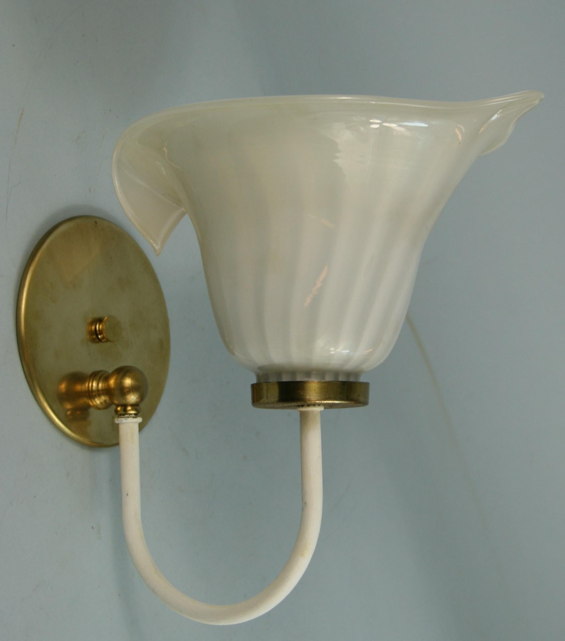 Pair of Murano Mid Century Tulip Glass Sconces For Sale 1