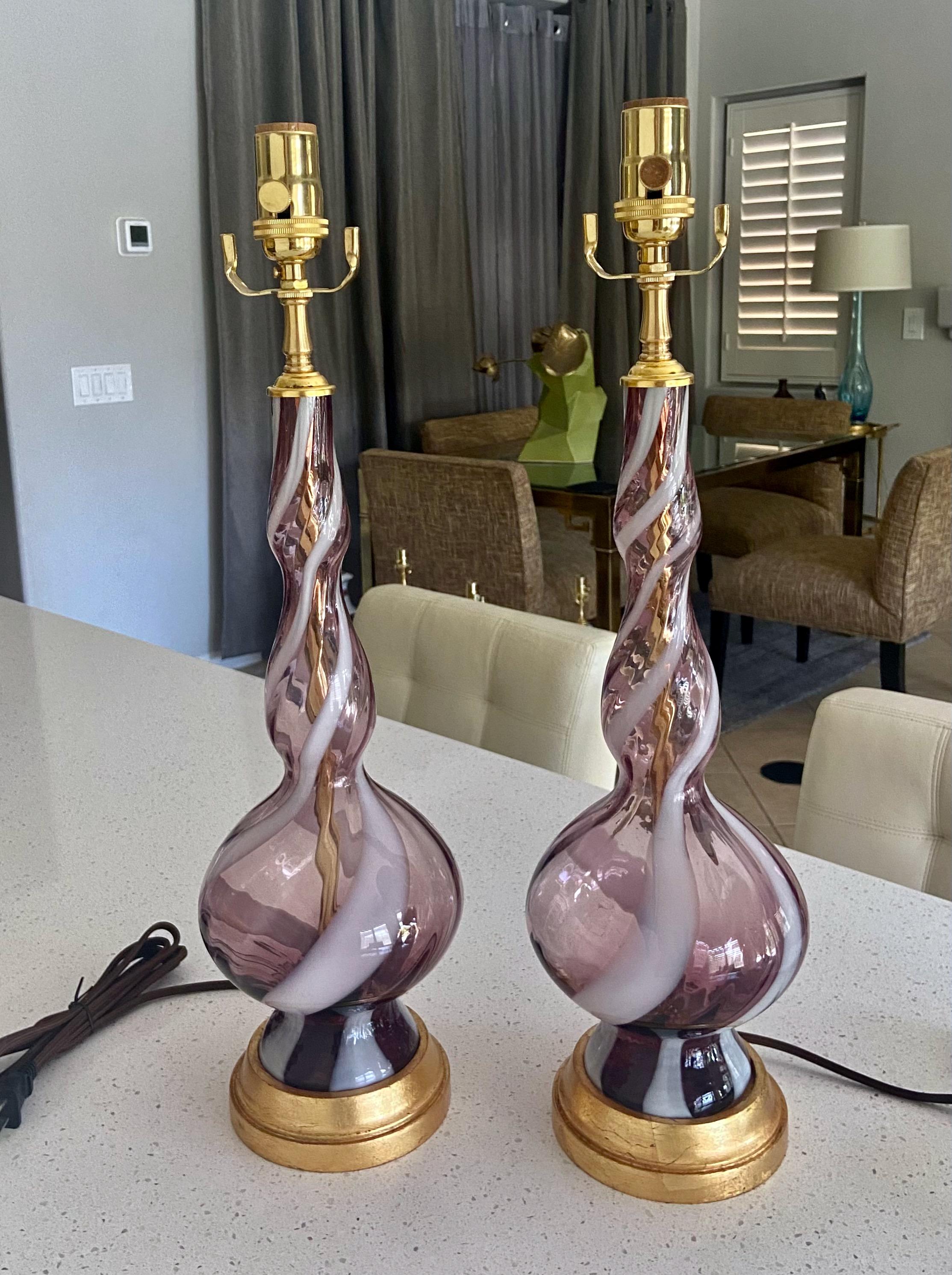 Pair Murano Purple White Stripe Swirl Table Lamps In Good Condition In Palm Springs, CA