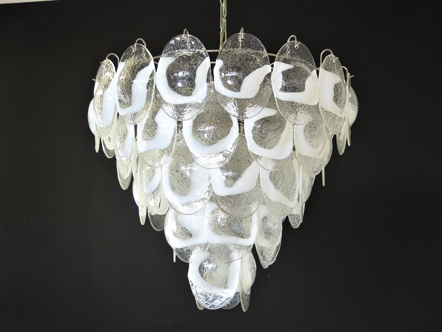 Pair of Murano Shell Chandeliers by Mazzega For Sale 3