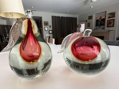 Coppia di fermalibri a forma di frutta di Murano "Sommerso