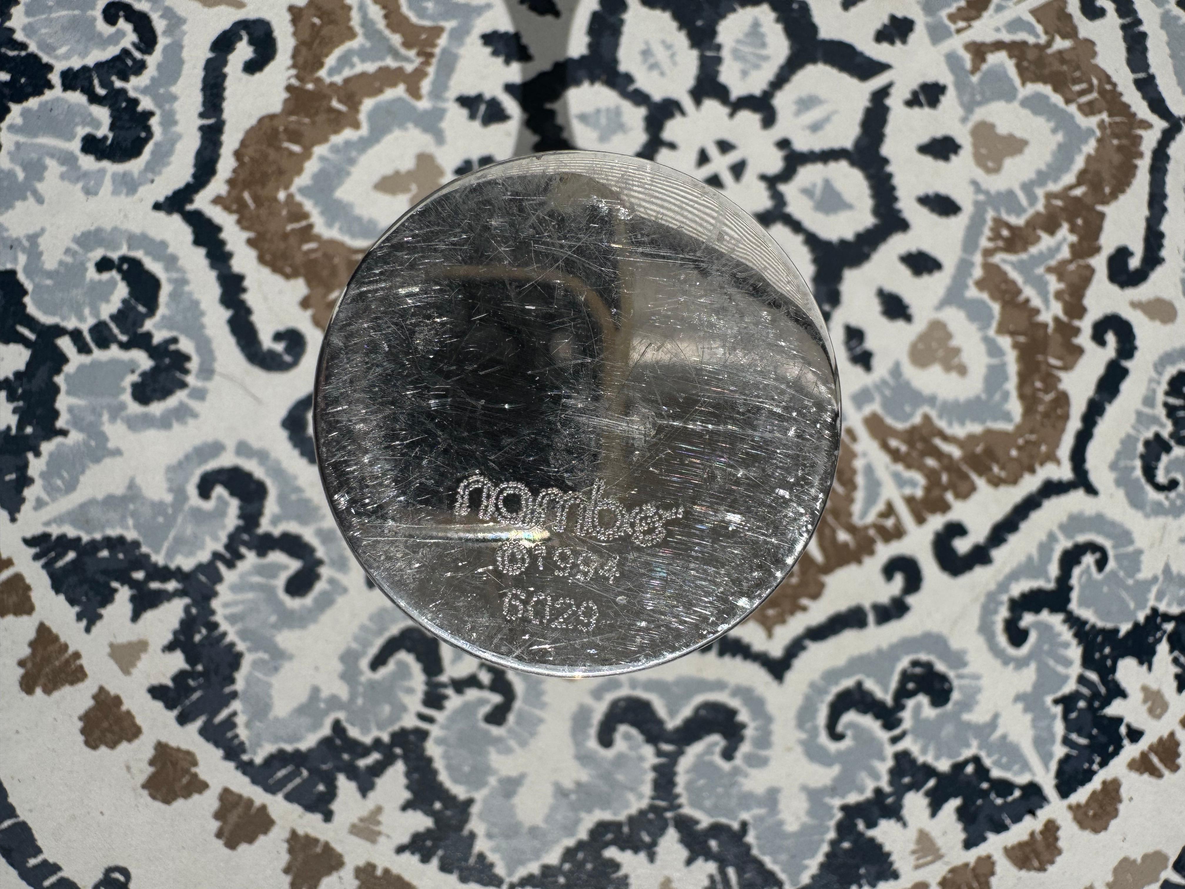 Moderno Coppia di portacandele a 2 livelli in alluminio lucido Nambe in vendita