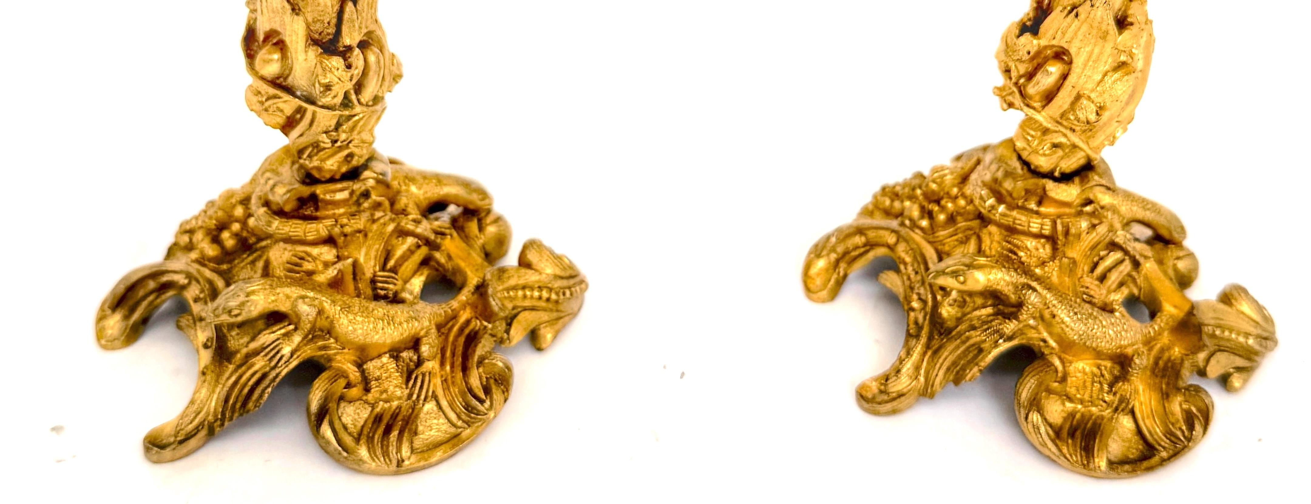 Estetismo Coppia di vaschette per lucertole naturalistiche in ormolu di Napoleone III in vendita