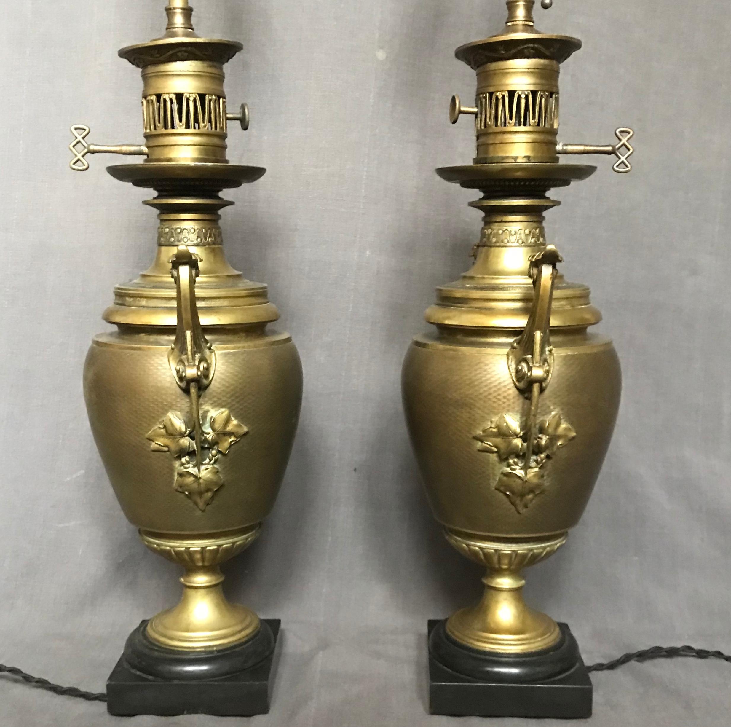 Pair of Napoleon III Lamps In Good Condition For Sale In New York, NY