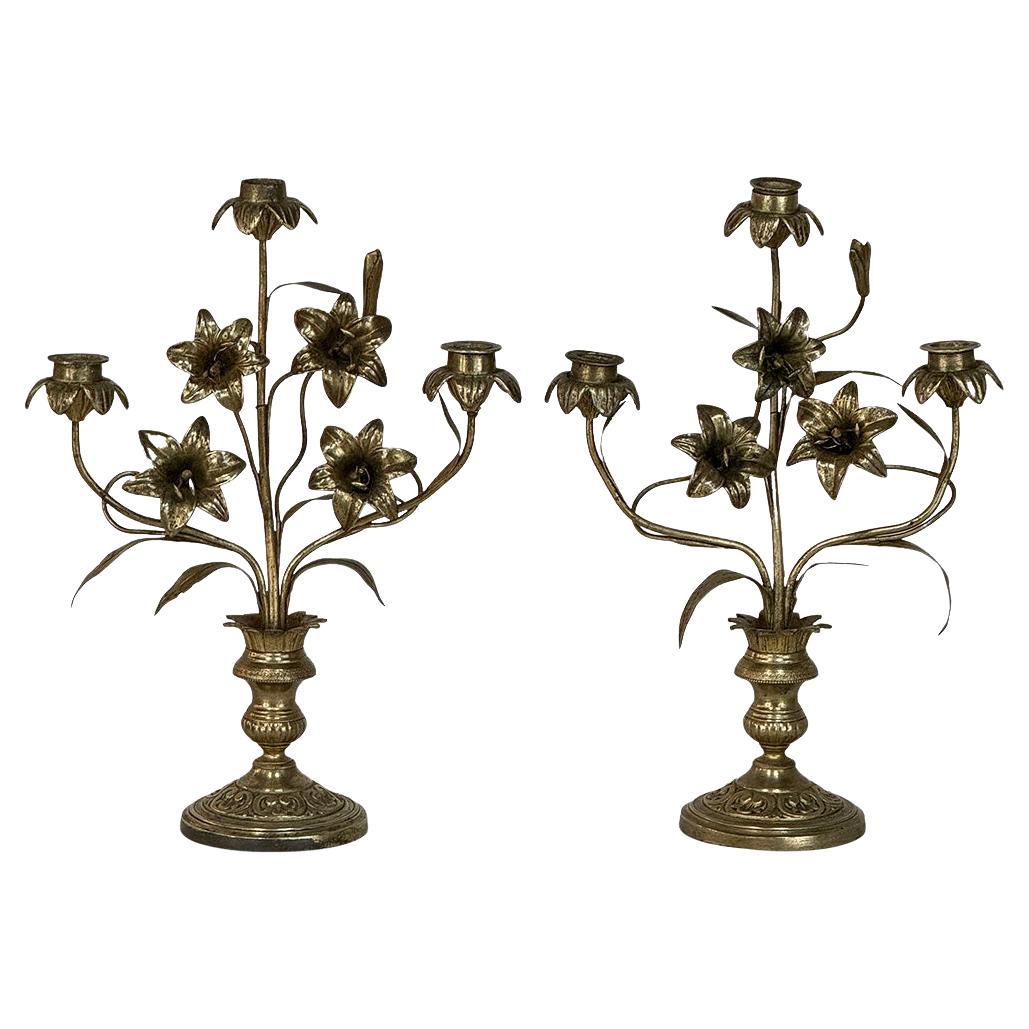 Paire de candélabres floraux en bronze d'époque Napoléon III