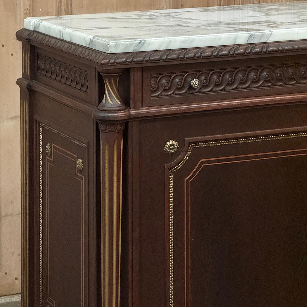 Pair Napoleon III Period Marble Top Mahogany Confituriers ~ Cabinets Hecho a mano en venta