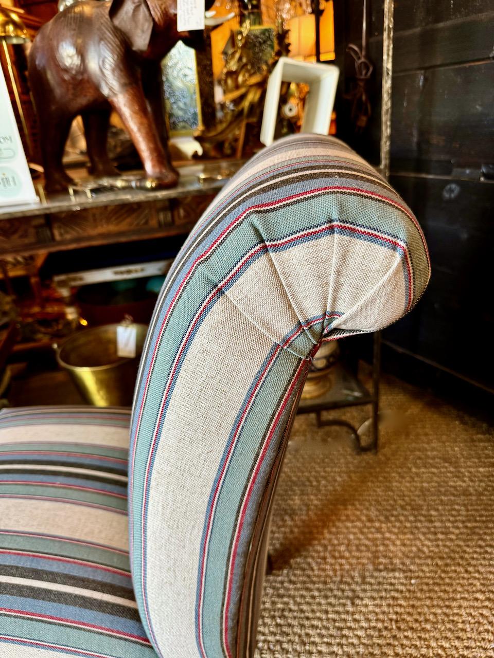 Paar Napoleon III Pantoffelstühle im Zustand „Gut“ im Angebot in Pasadena, CA