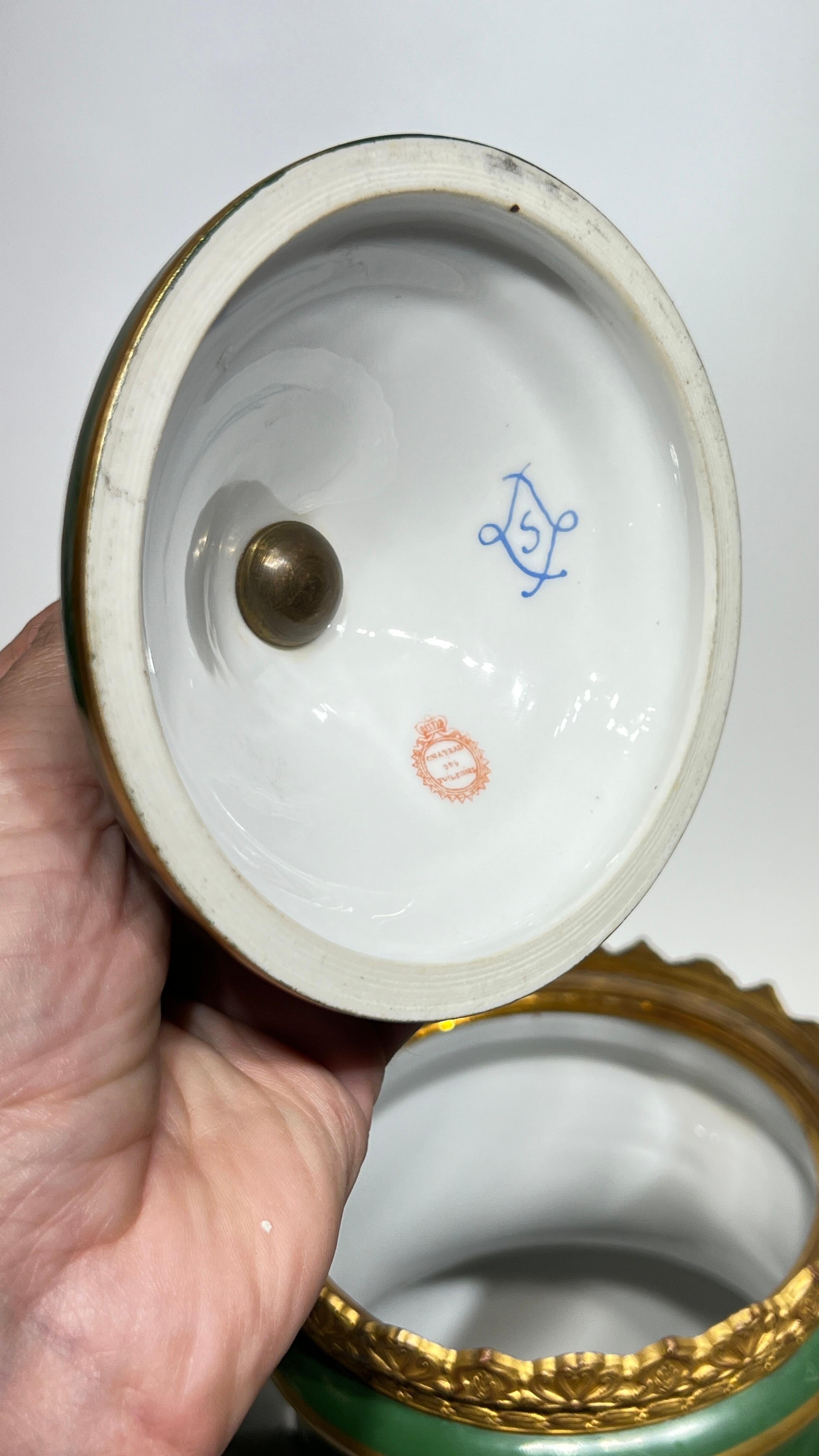 Pair Napoleonic Empire Style Porcelain Vases with Covers 7