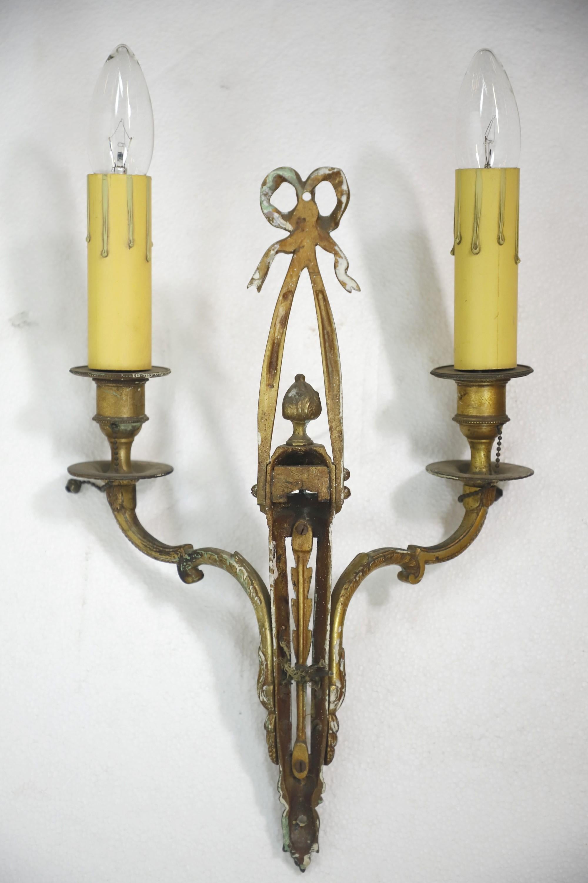 Pair Neoclassical Foliate Floral 2 Arm Brass Wall Sconces 3