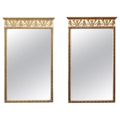 Pair of Neoclassical Italian Giltwood Wall Mirrors, circa 1930