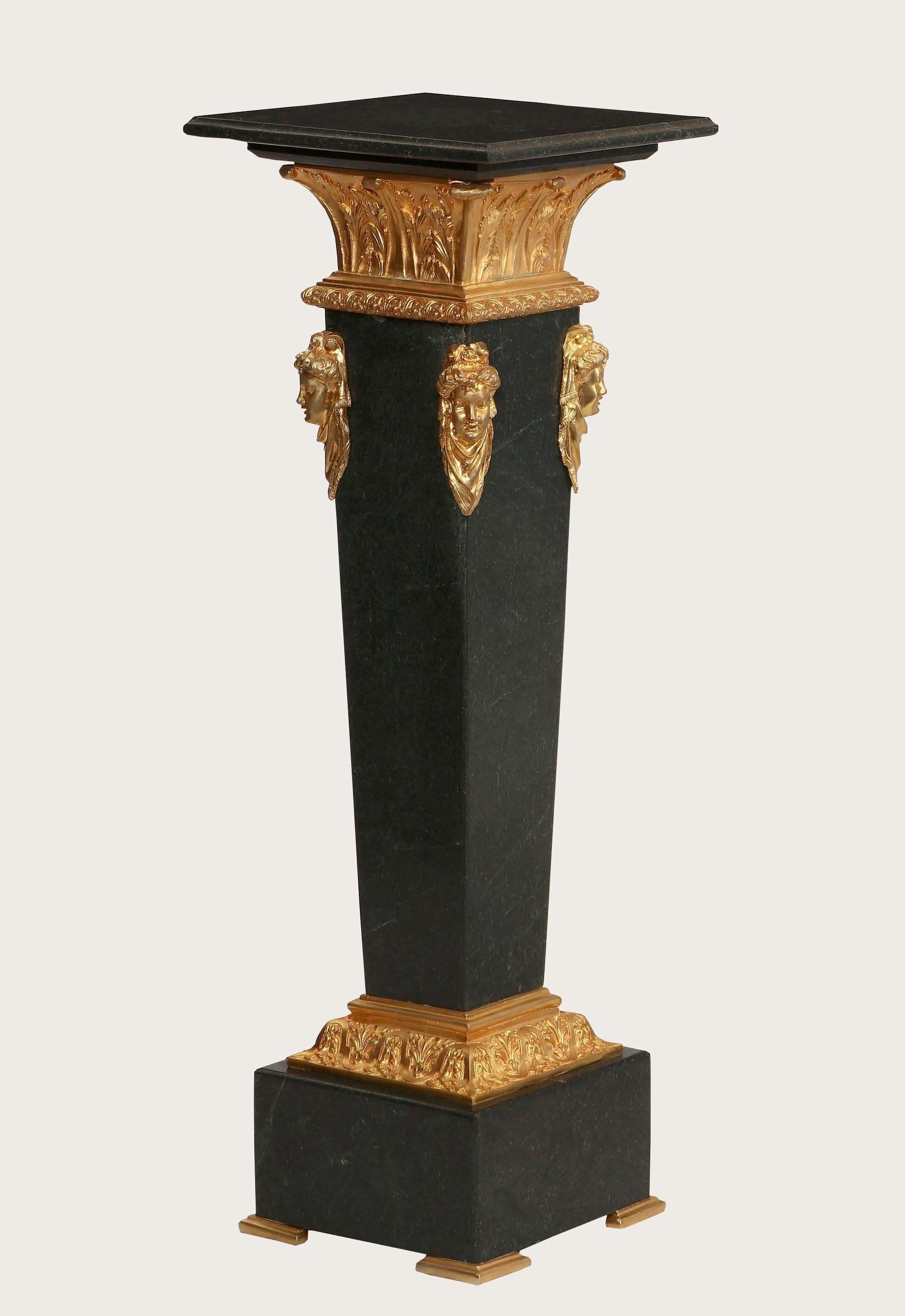 Hand-Crafted Pair Neoclassical style black marble pedestals, with bronze mount  For Sale