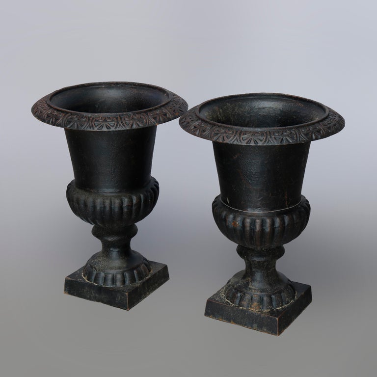 Pair of Neoclassical Style Melon Ribbed Cast Iron Garden Urns, 20th C For Sale 2