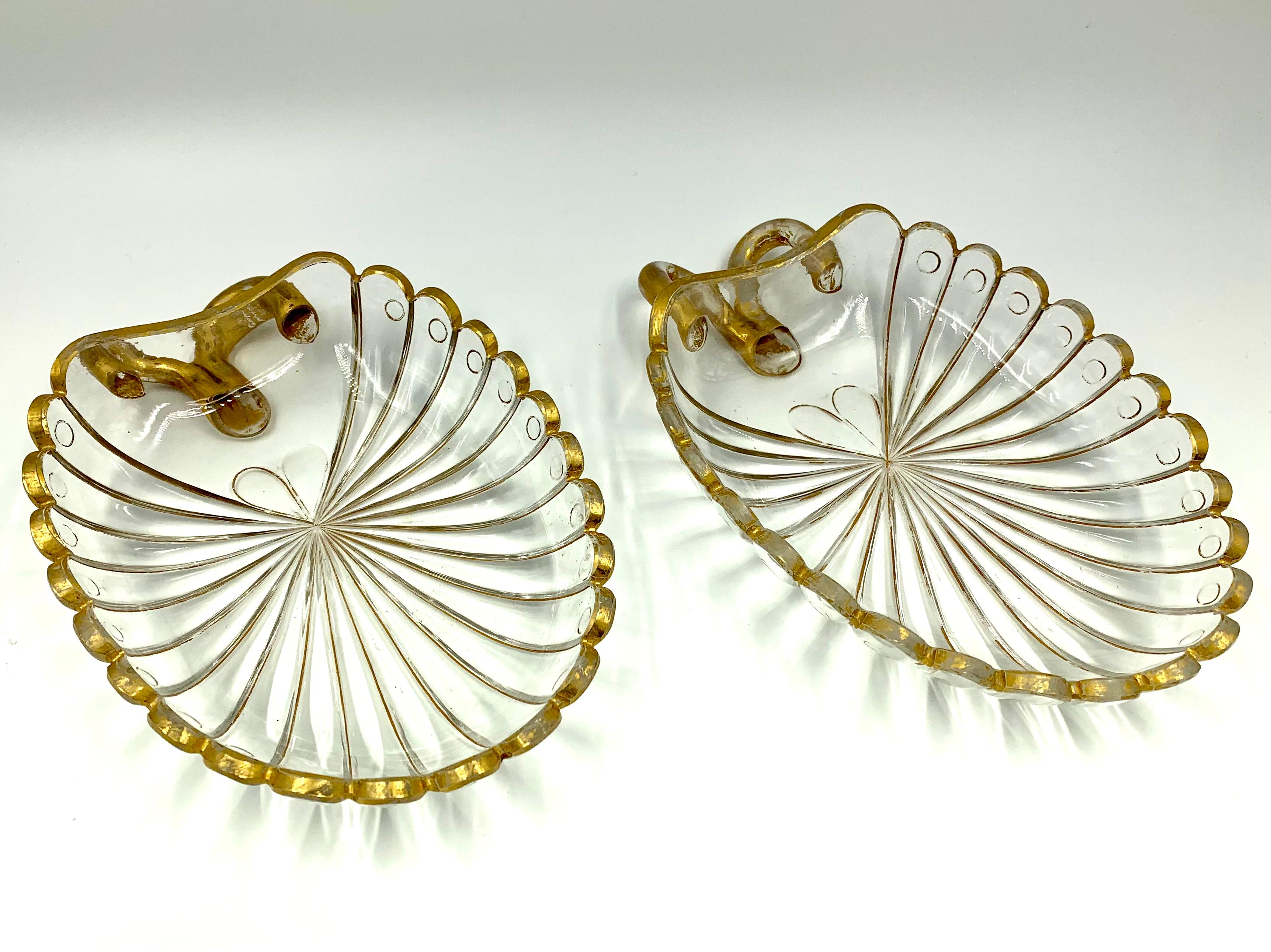 Pair Neoclassical Venetian Glass Scallop Form Parcel Gilt Caviar Dishes For Sale 3