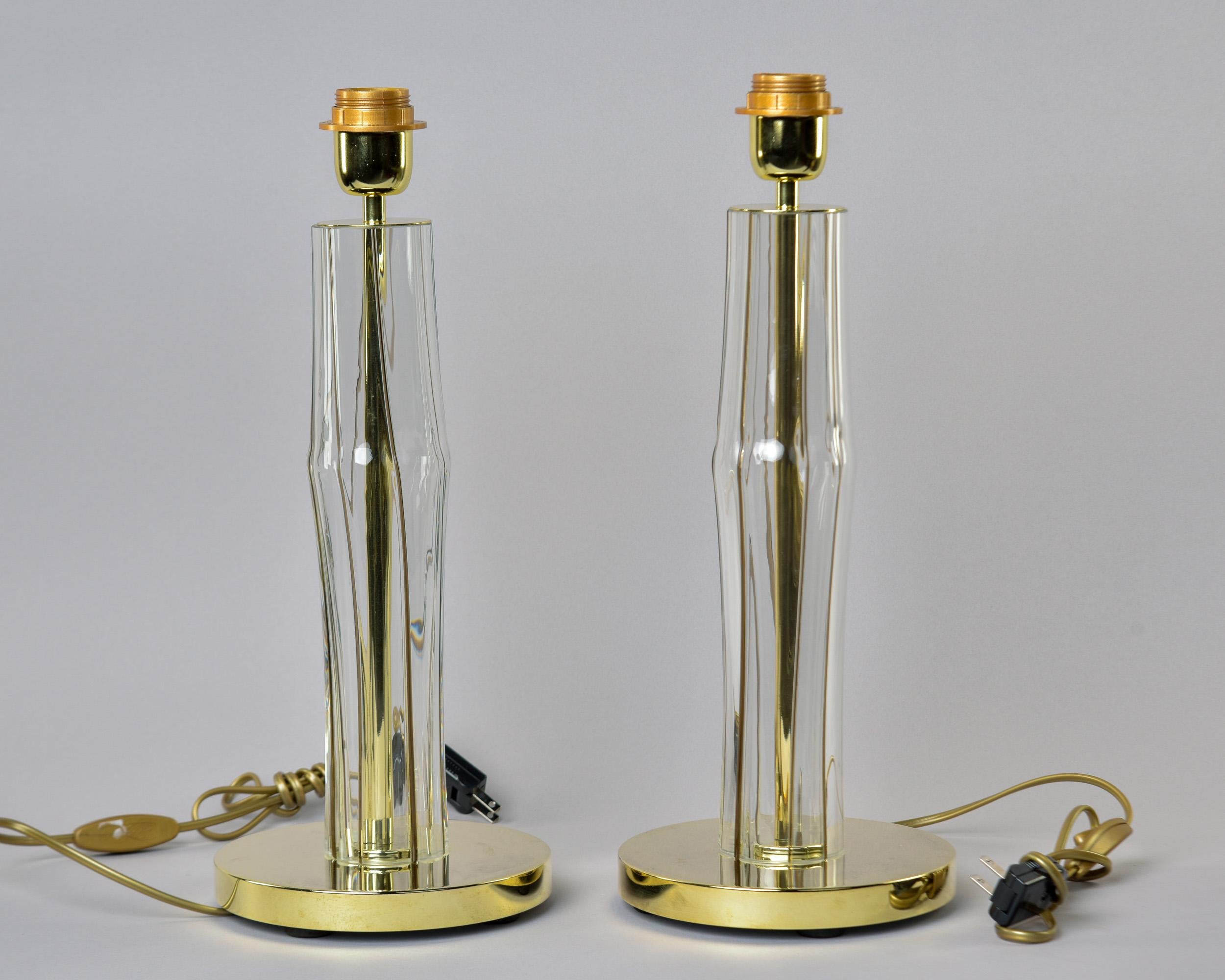 Pair New Clear Glass Italian Lamps with Brass Fittings in vendita 2
