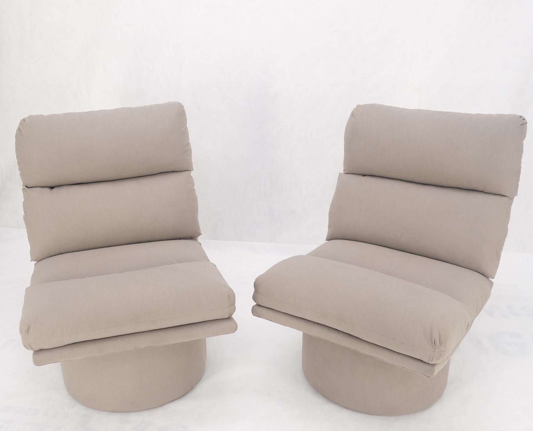 Pair New Light Coffee to Grey Alcantera Upholstery Scoop Lounge Chairs SHARP! For Sale 8